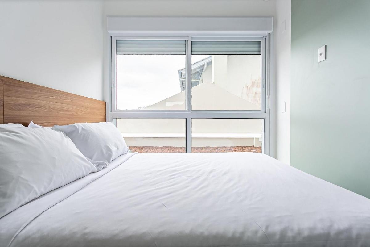 Apartamentos completos ao lado da UFSC