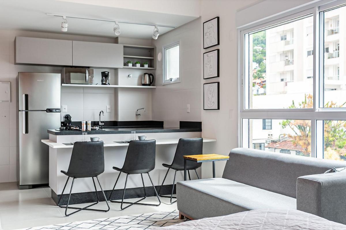 Apartamentos completos ao lado da UFSC