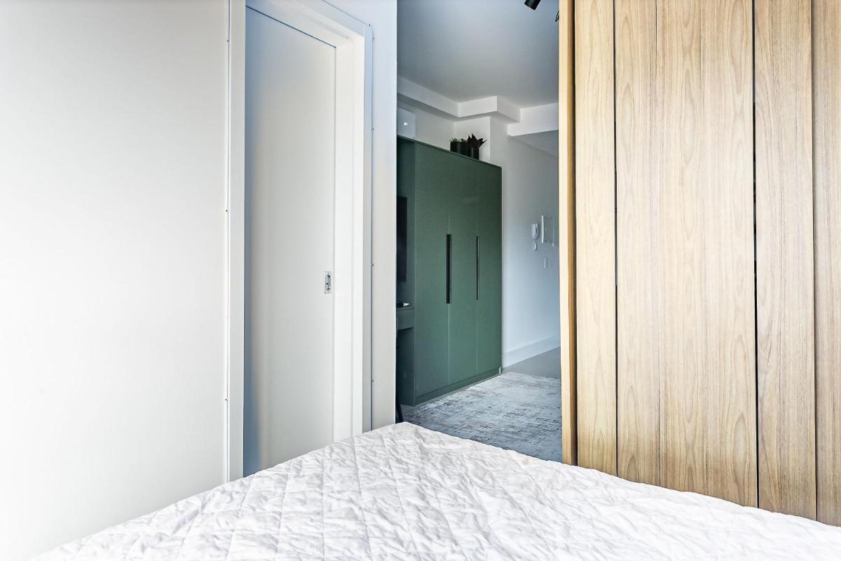Apartamentos completos ao lado da UFSC