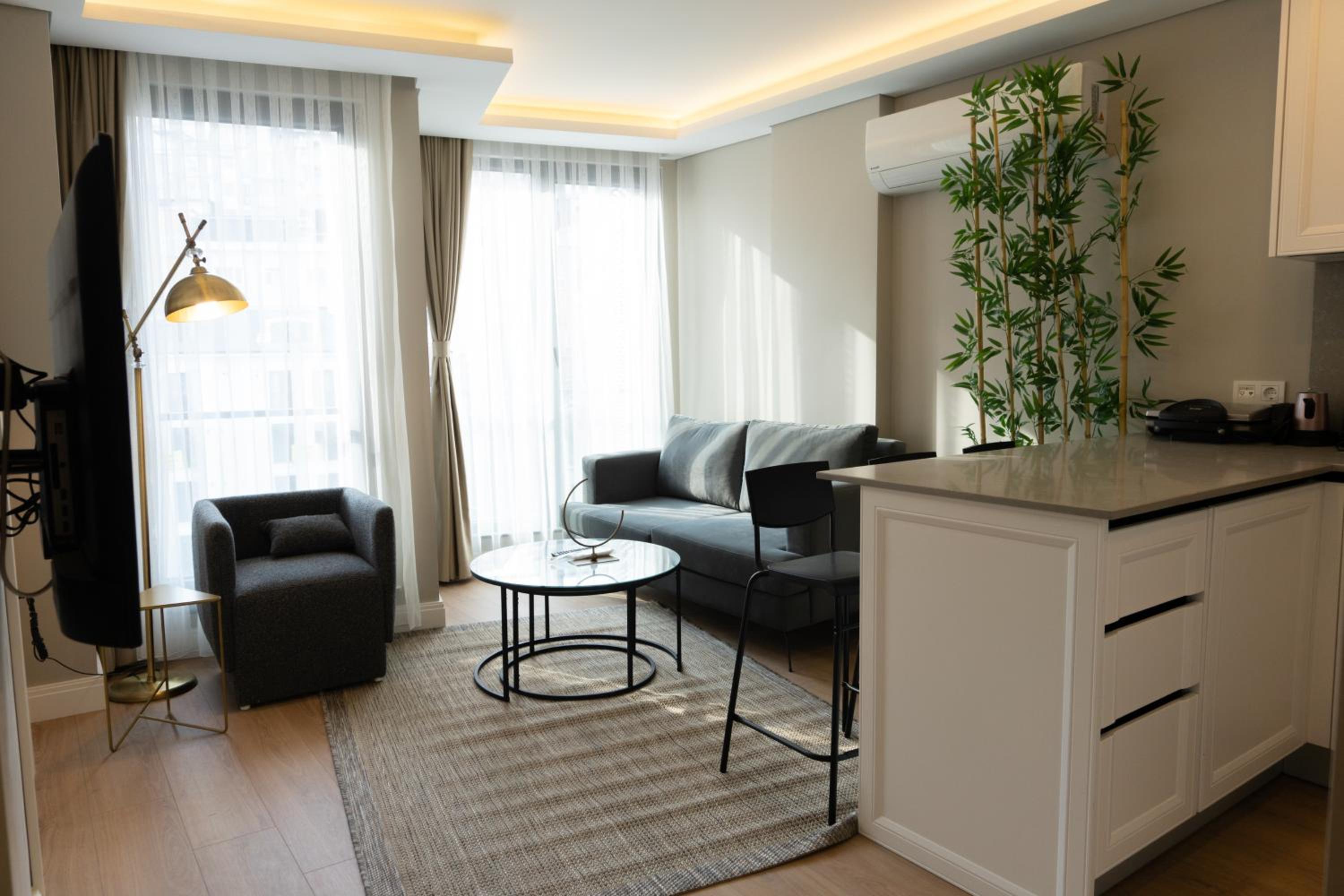 Bolahenk Suites