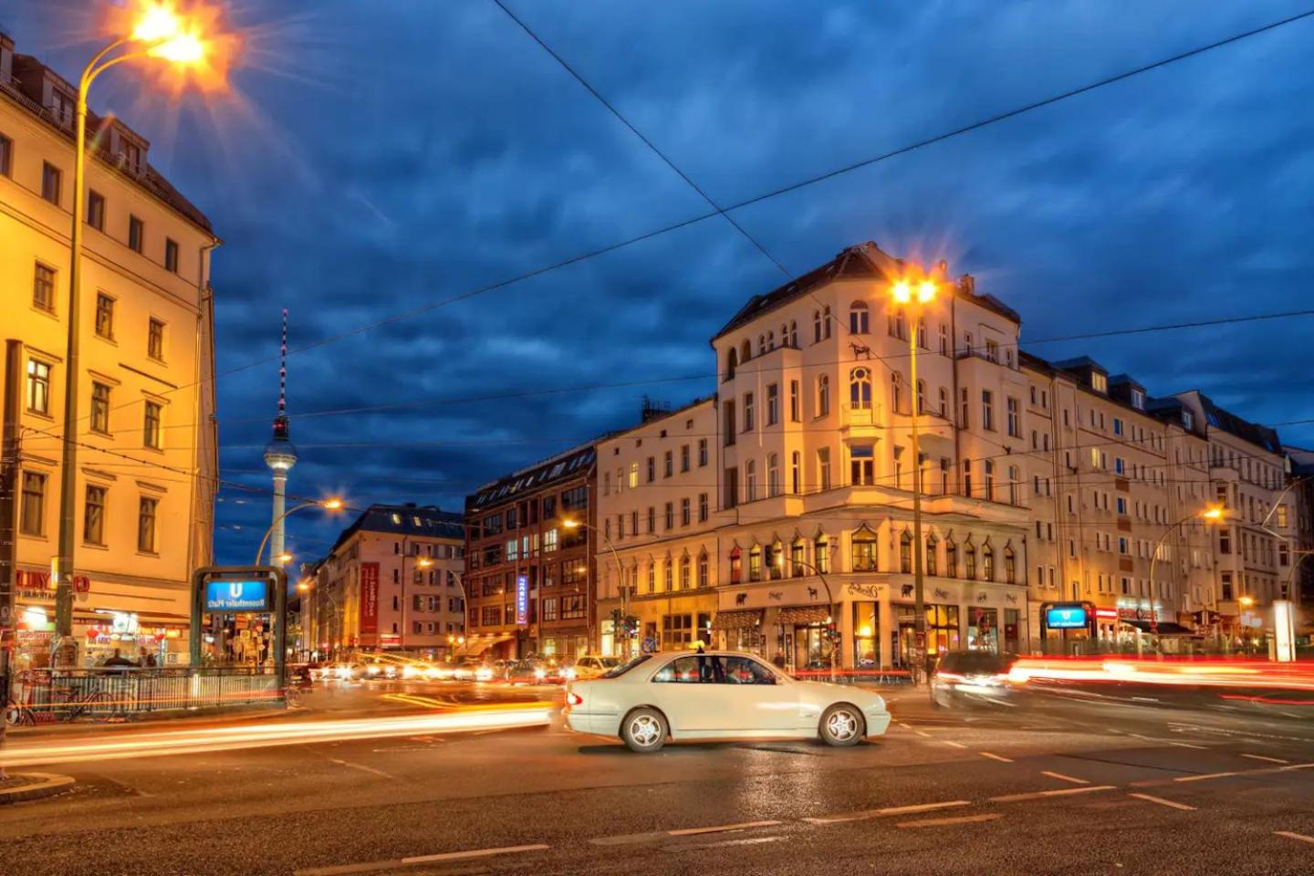 A stylish apartment in the center of true Berlin