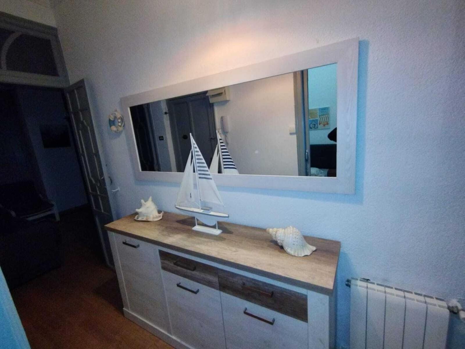 Apartamento con vistas a la Marina Real