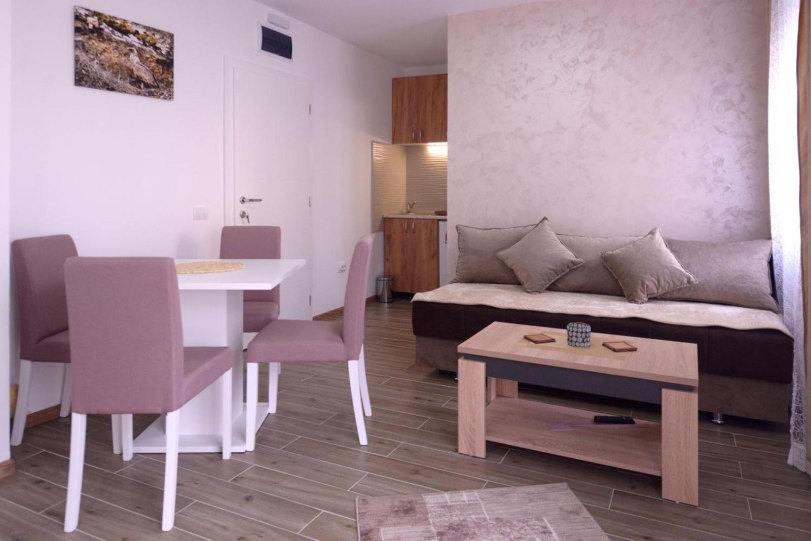 Apartmani Rvović