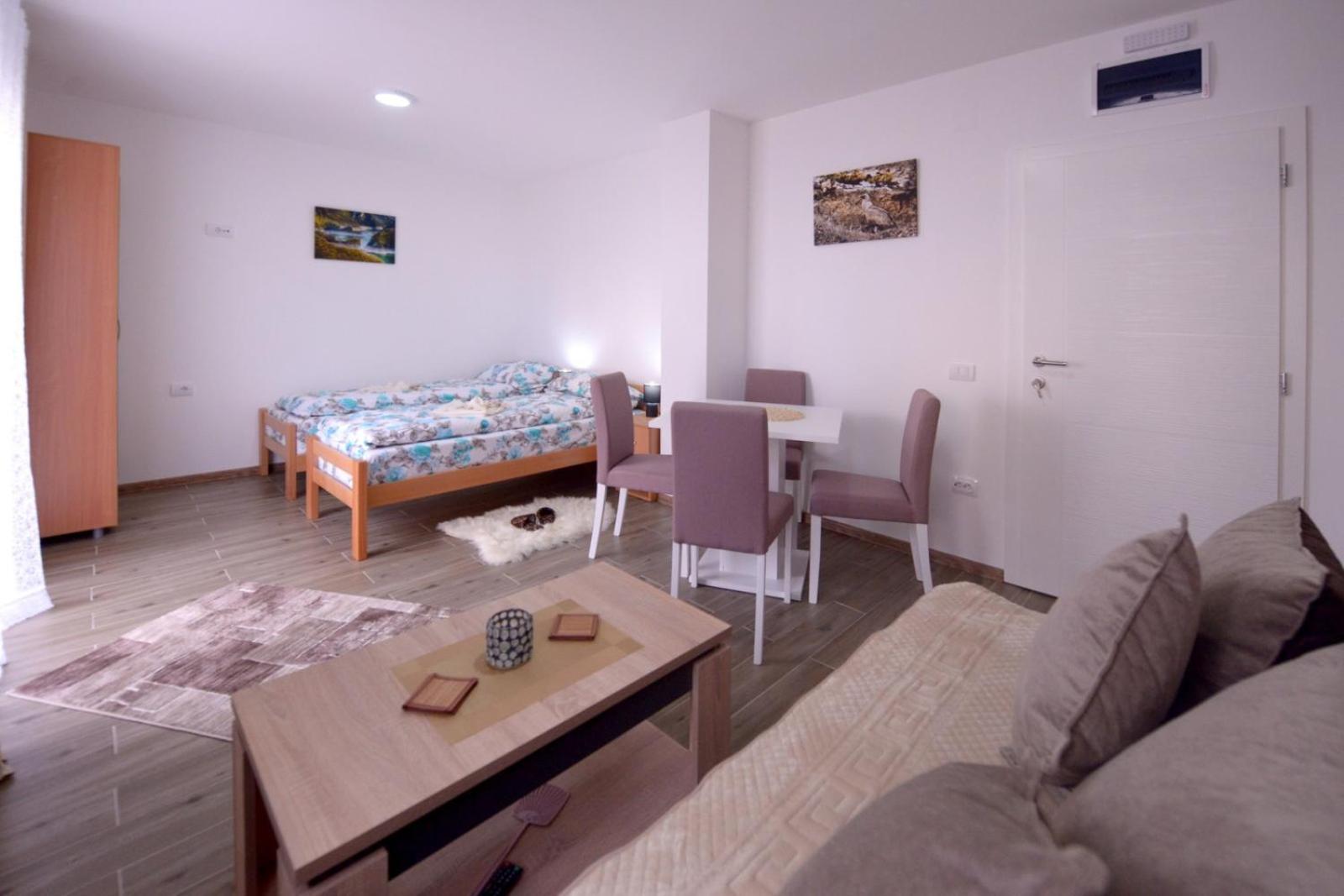 Apartmani Rvović
