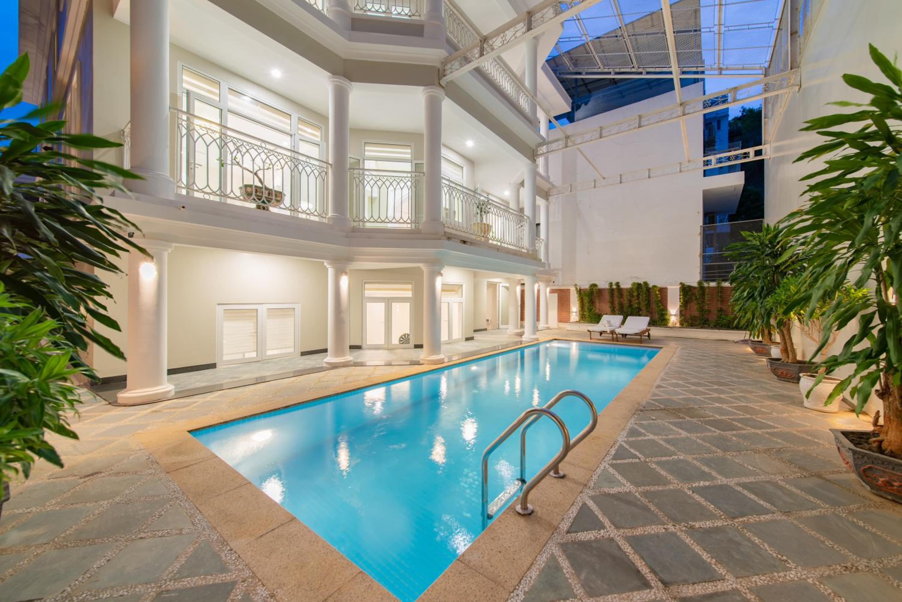 Abogo Ocean Front Villa Nha Trang