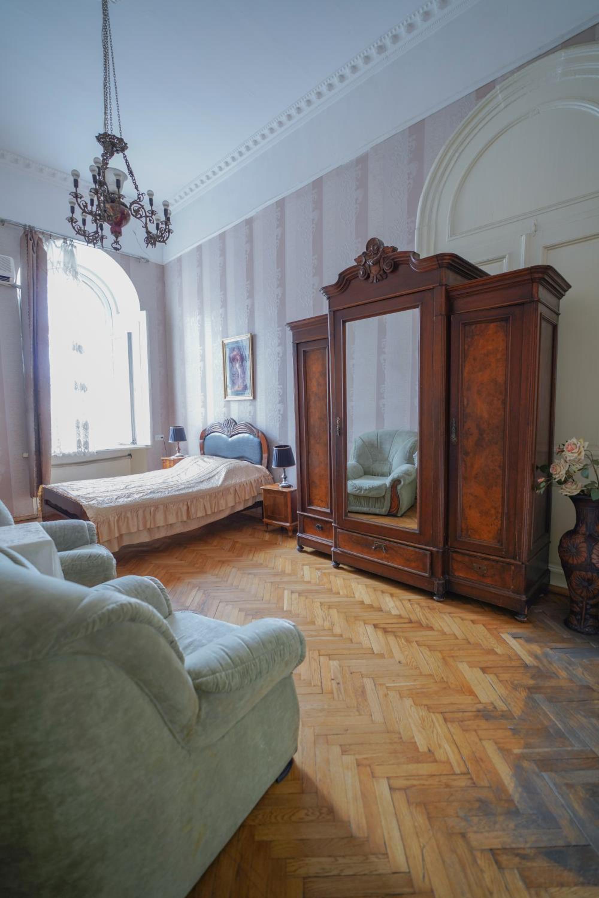 Photo 43