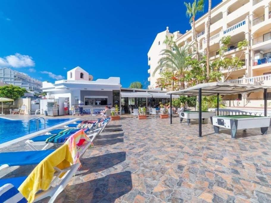 DORY HOUSE LOS CRISTIANOS