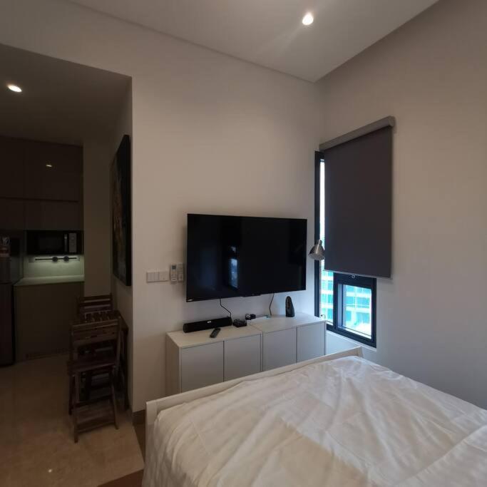 BukitBintang-KLCC-Pavilion-2-12pax-InfinityPool-Netflix-Balcony-SuperFastInternet