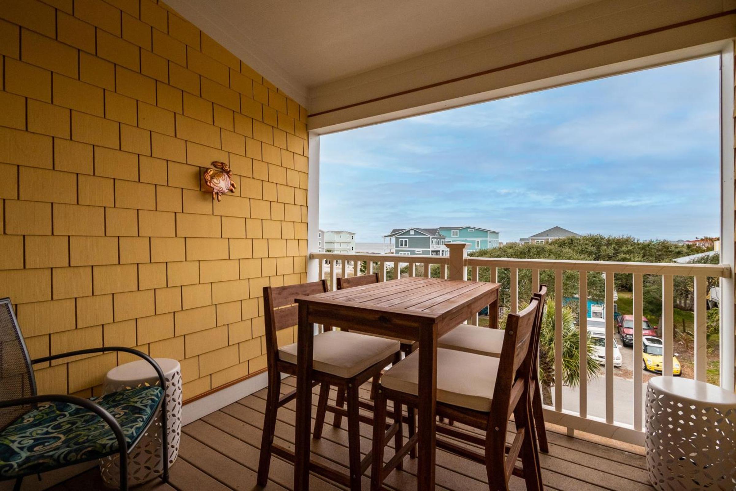 Greyt Escape by Oak Island Accommodations view 5