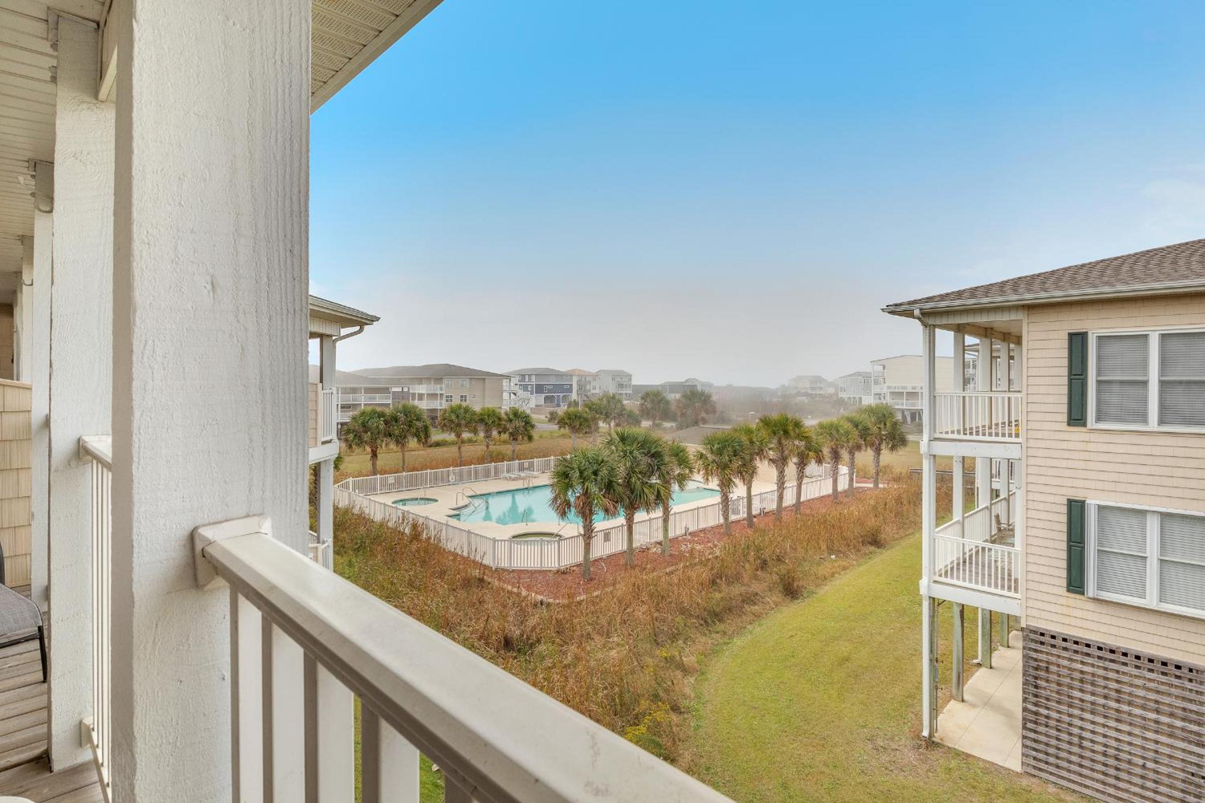 Sol Retreat by Oak Island Accommodations, photo 11