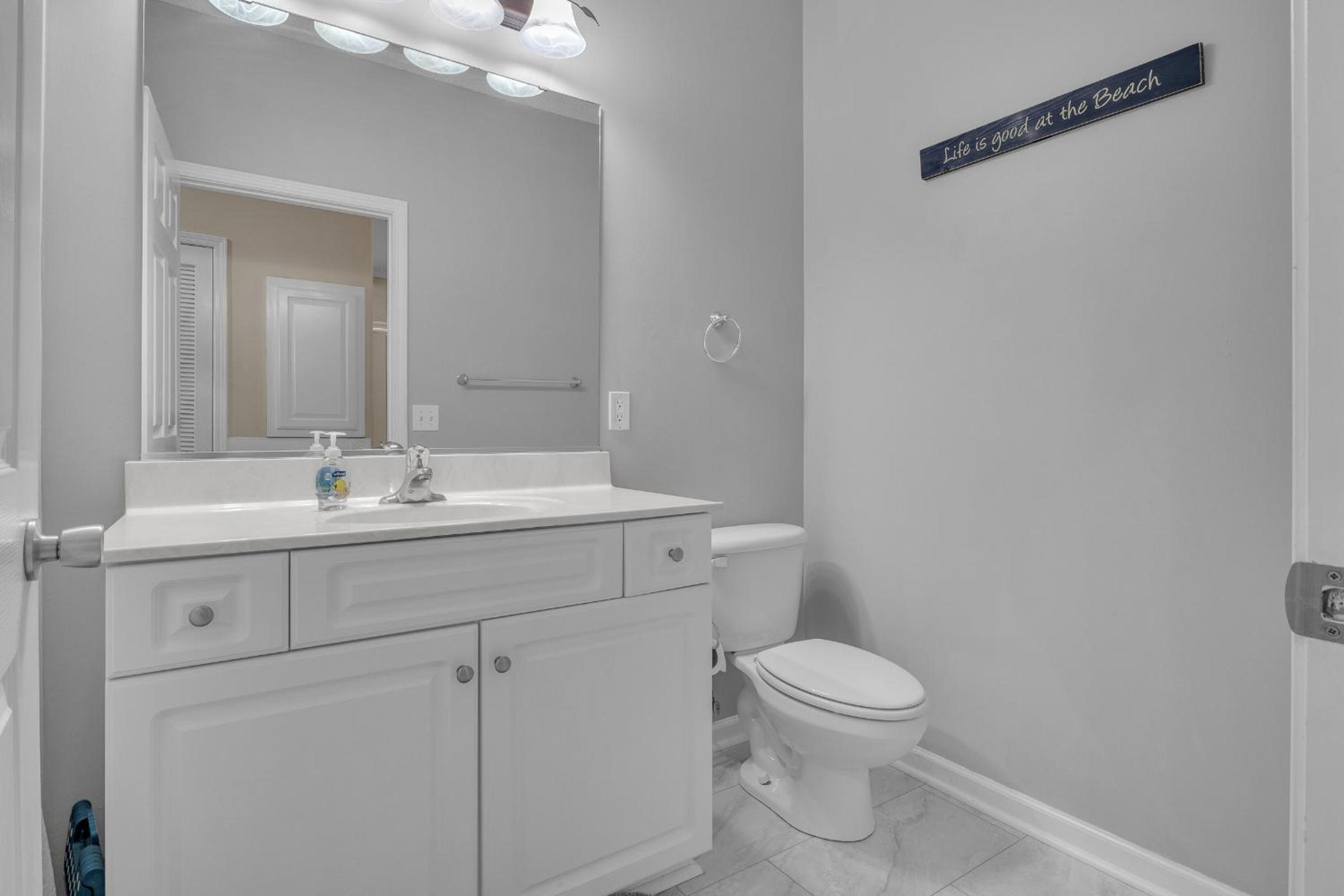 Sol Retreat by Oak Island Accommodations, photo 12