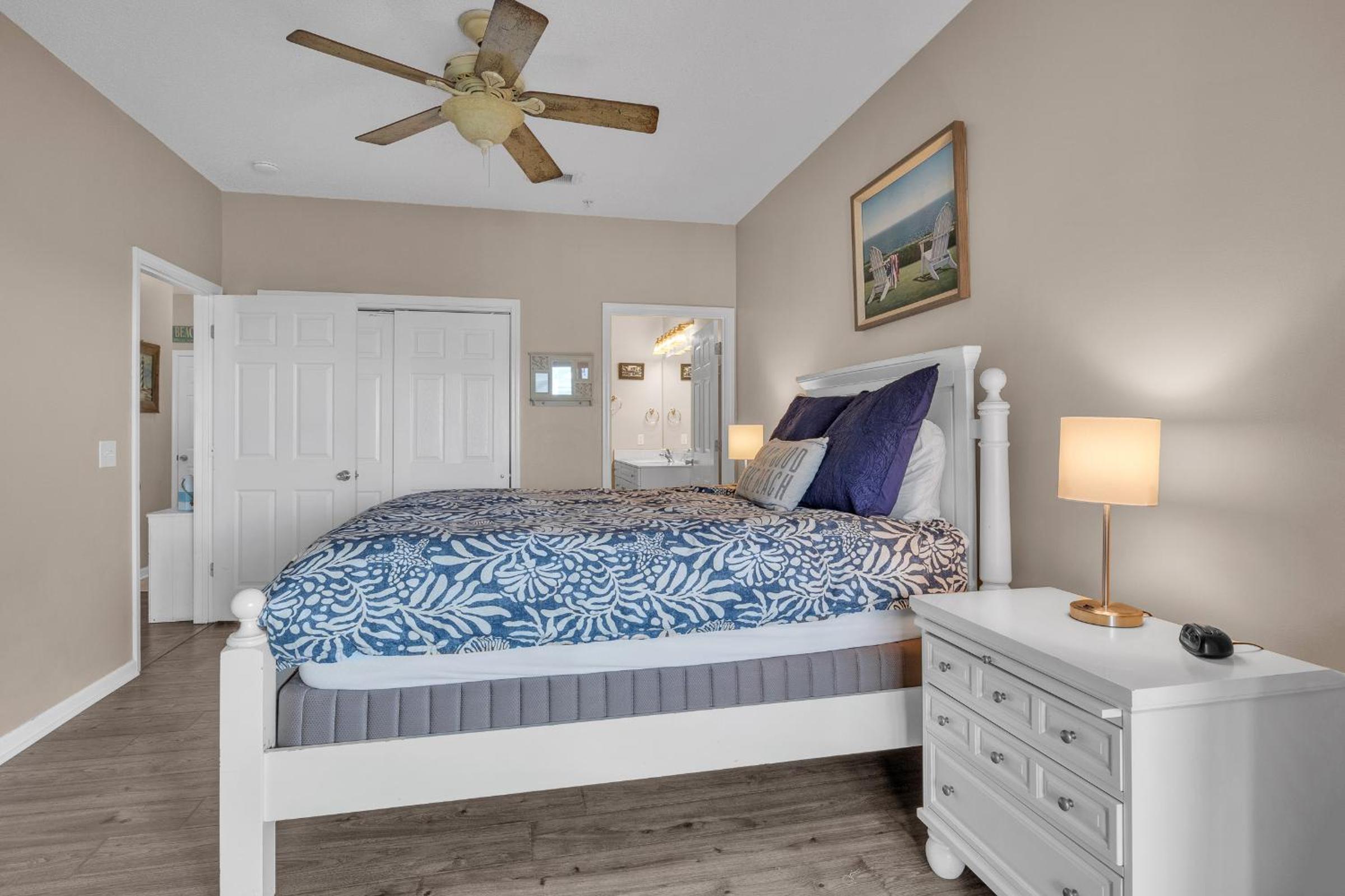 Sol Retreat by Oak Island Accommodations, photo 25