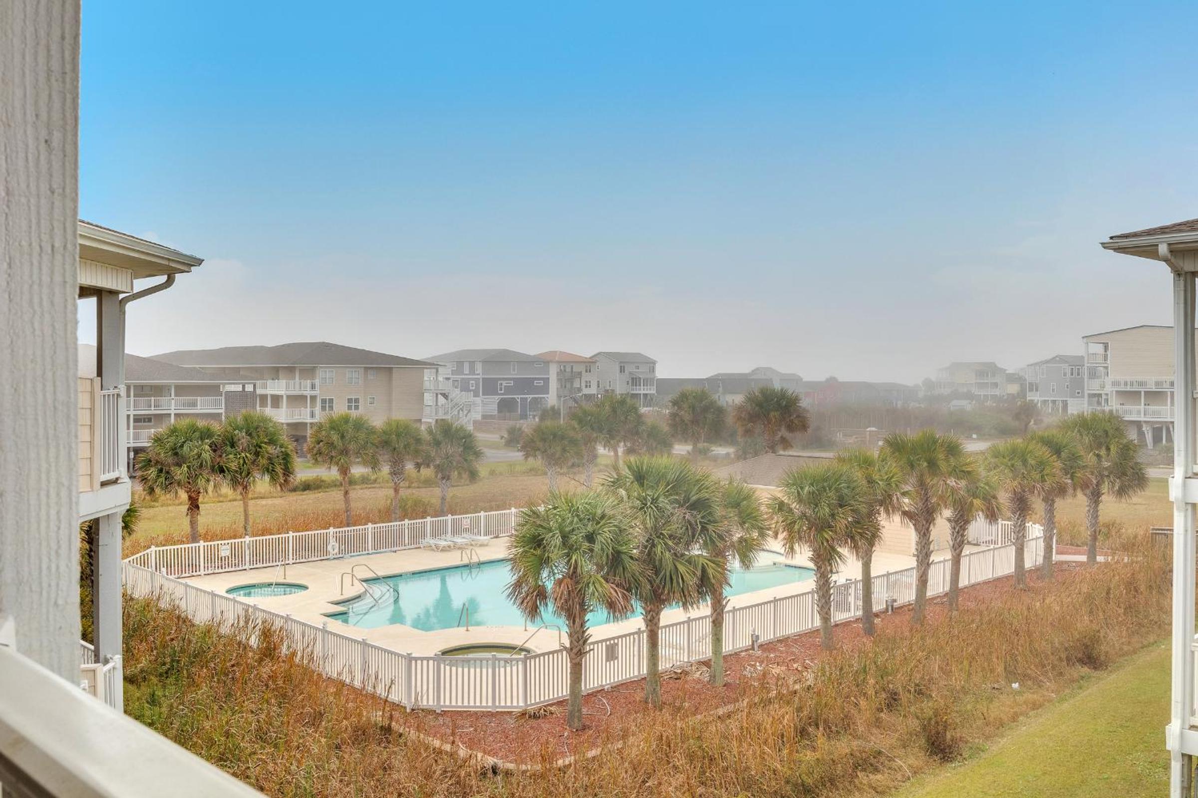 Sol Retreat by Oak Island Accommodations, photo 16
