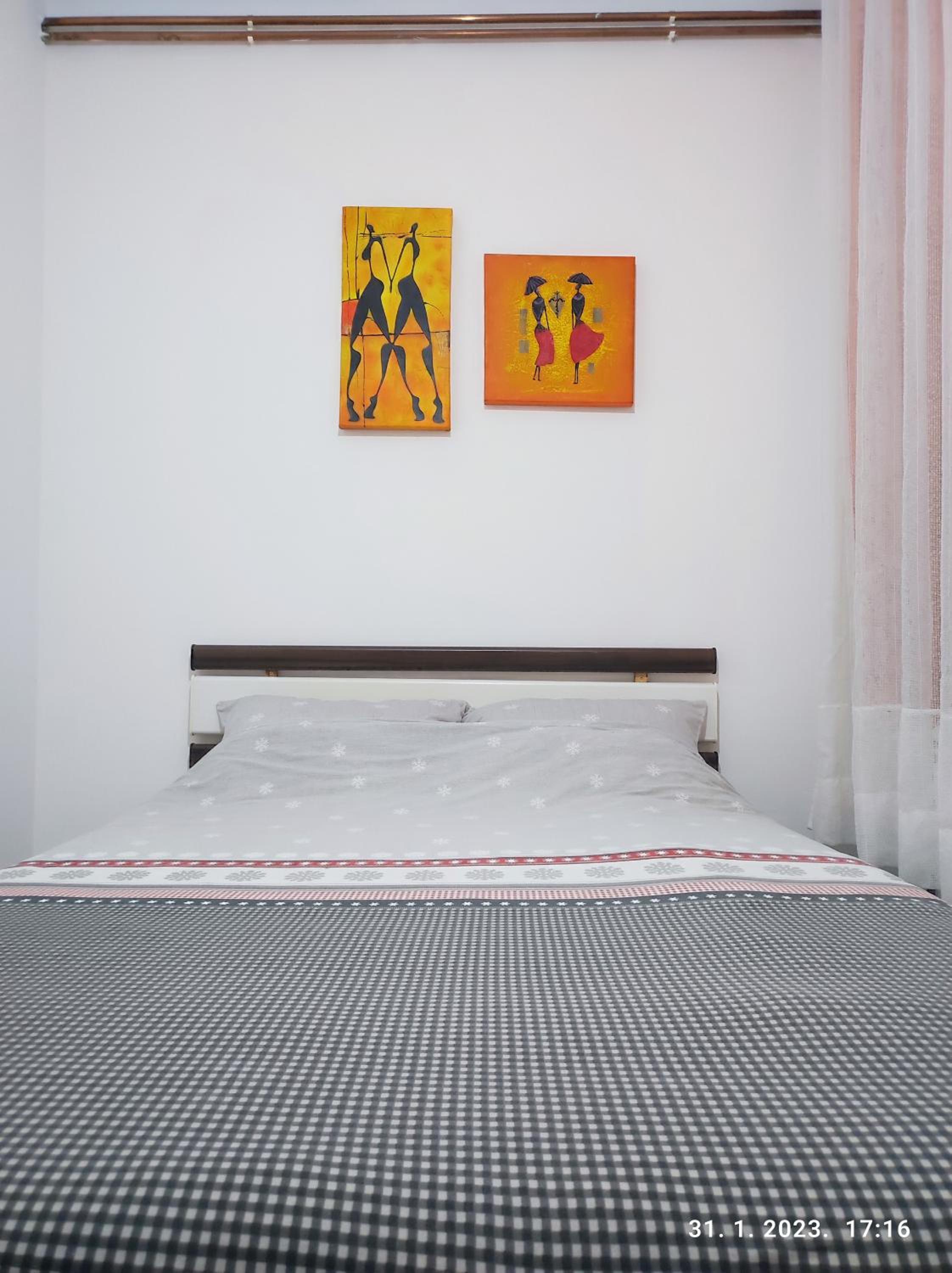 Apartman 2B