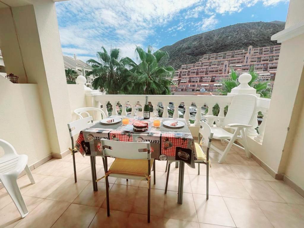 DORY HOUSE LOS CRISTIANOS