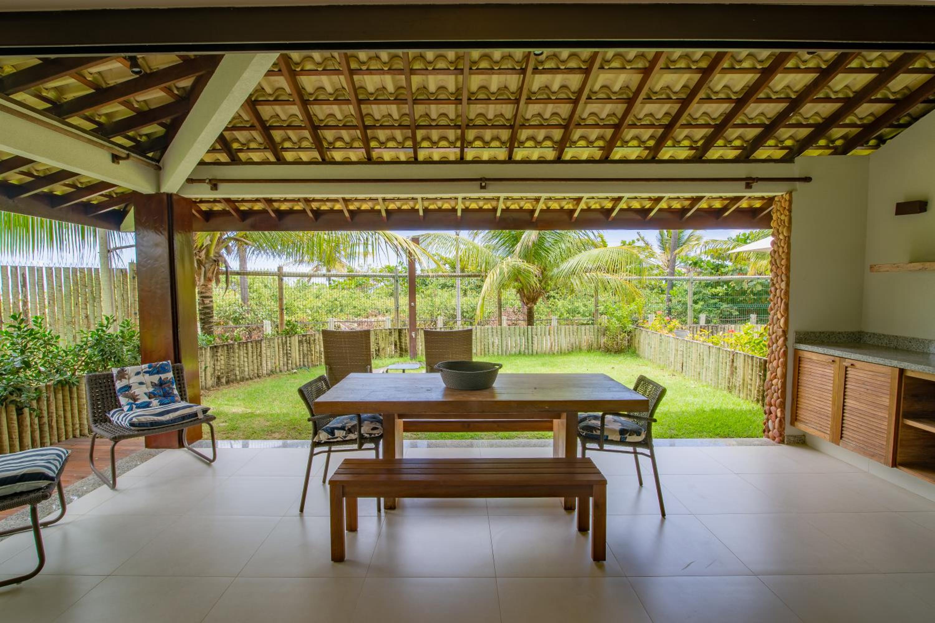 Charming bungalow with 3 suites