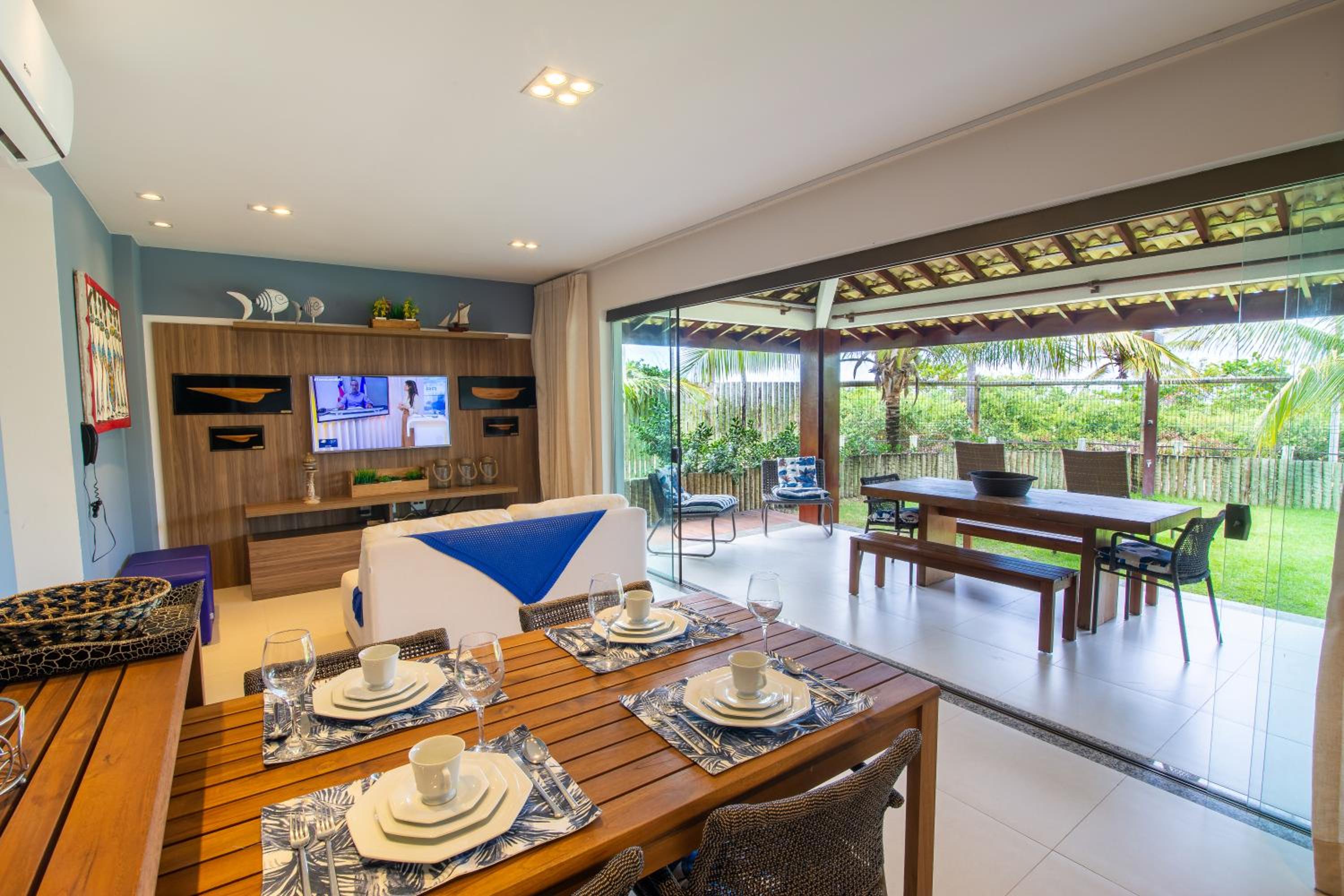 Charming bungalow with 3 suites