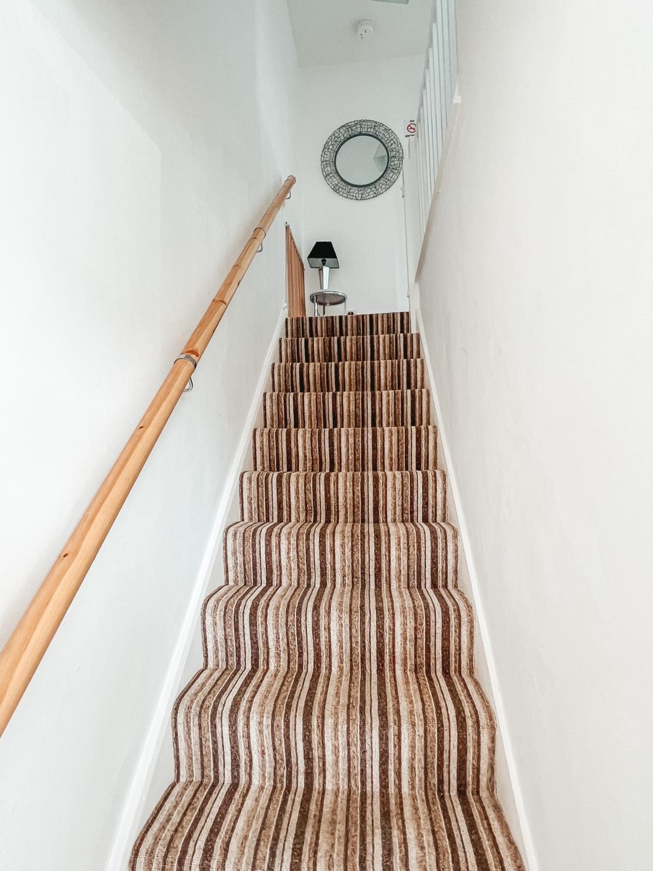 Hillsborough Home from Home, Garden and 2x Parking by StayByNumbers view 2