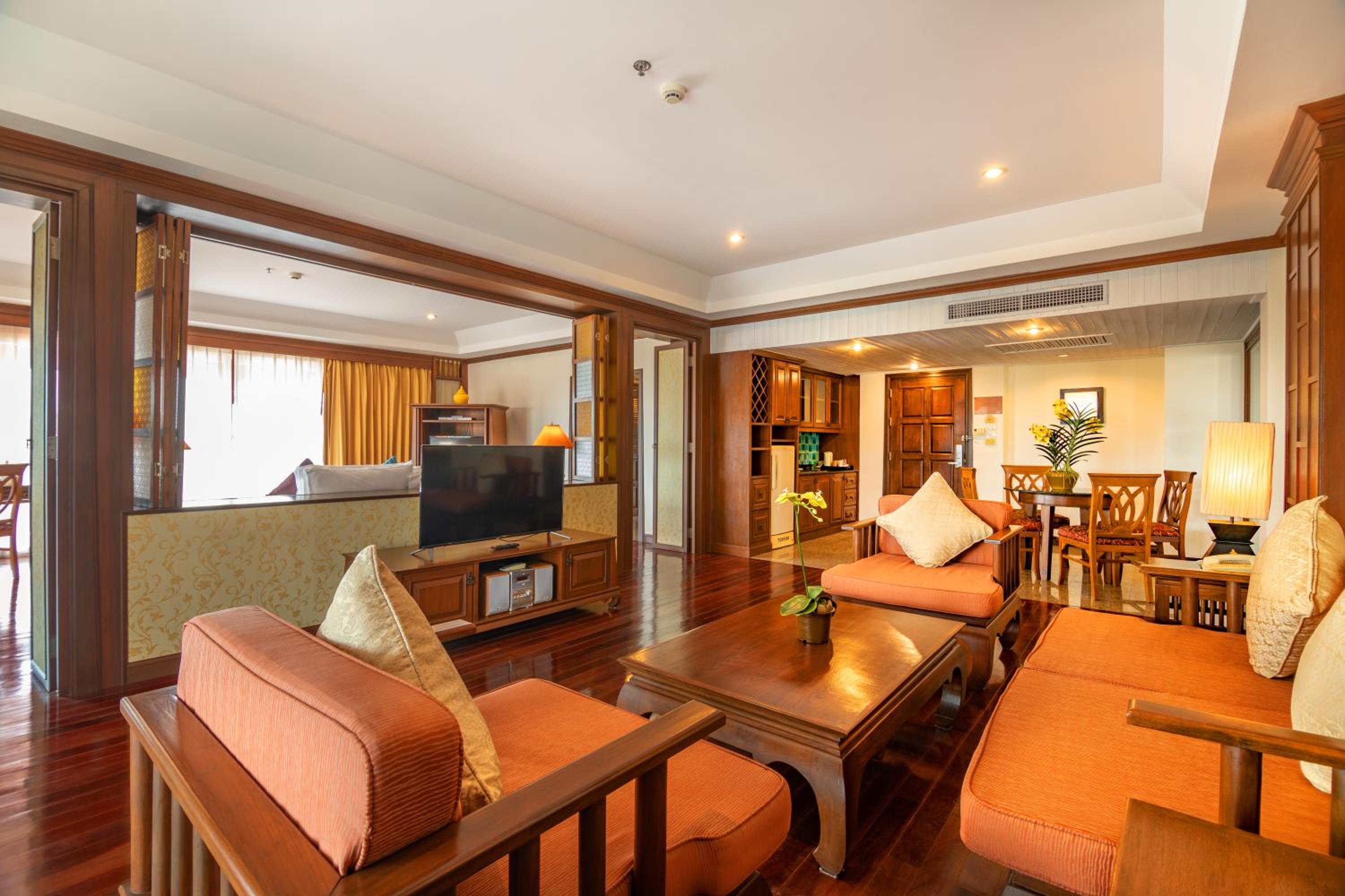 Avalon Beach Resort Pattaya
