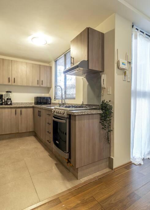 ¡Hermoso Departamento en el corazón de Roma Norte! view 4