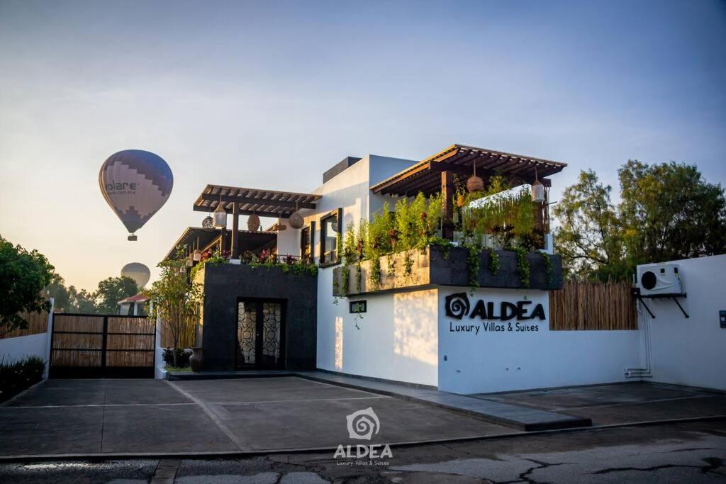 Hotel Villa Naj´Lujosa Alberca privada - Image 1