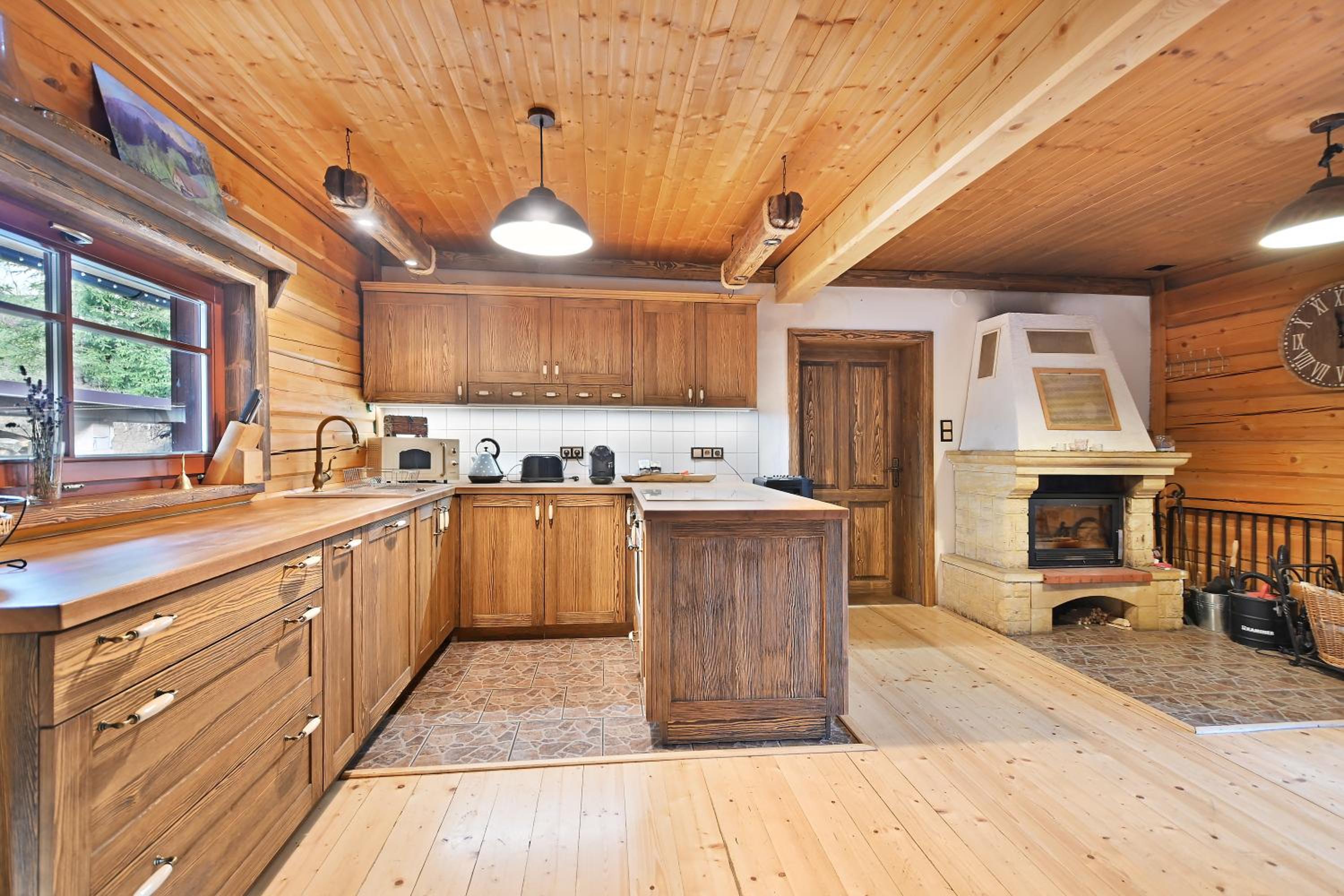 Wooden house in the heart of the Giant Mountains with own hill