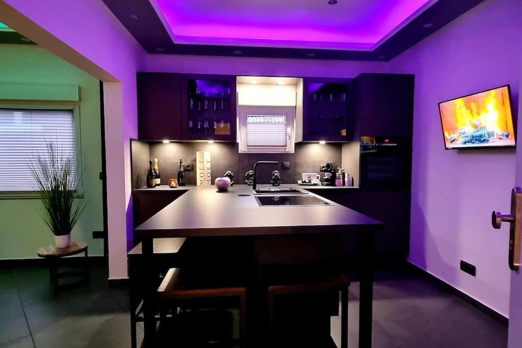 Luxus Loft Whirlpool Designer Küche Bad