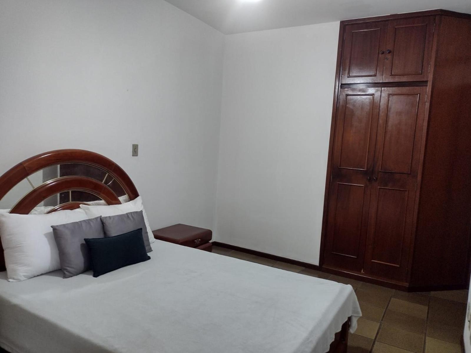 Apartamento Praia do Forte Familiar com piscina