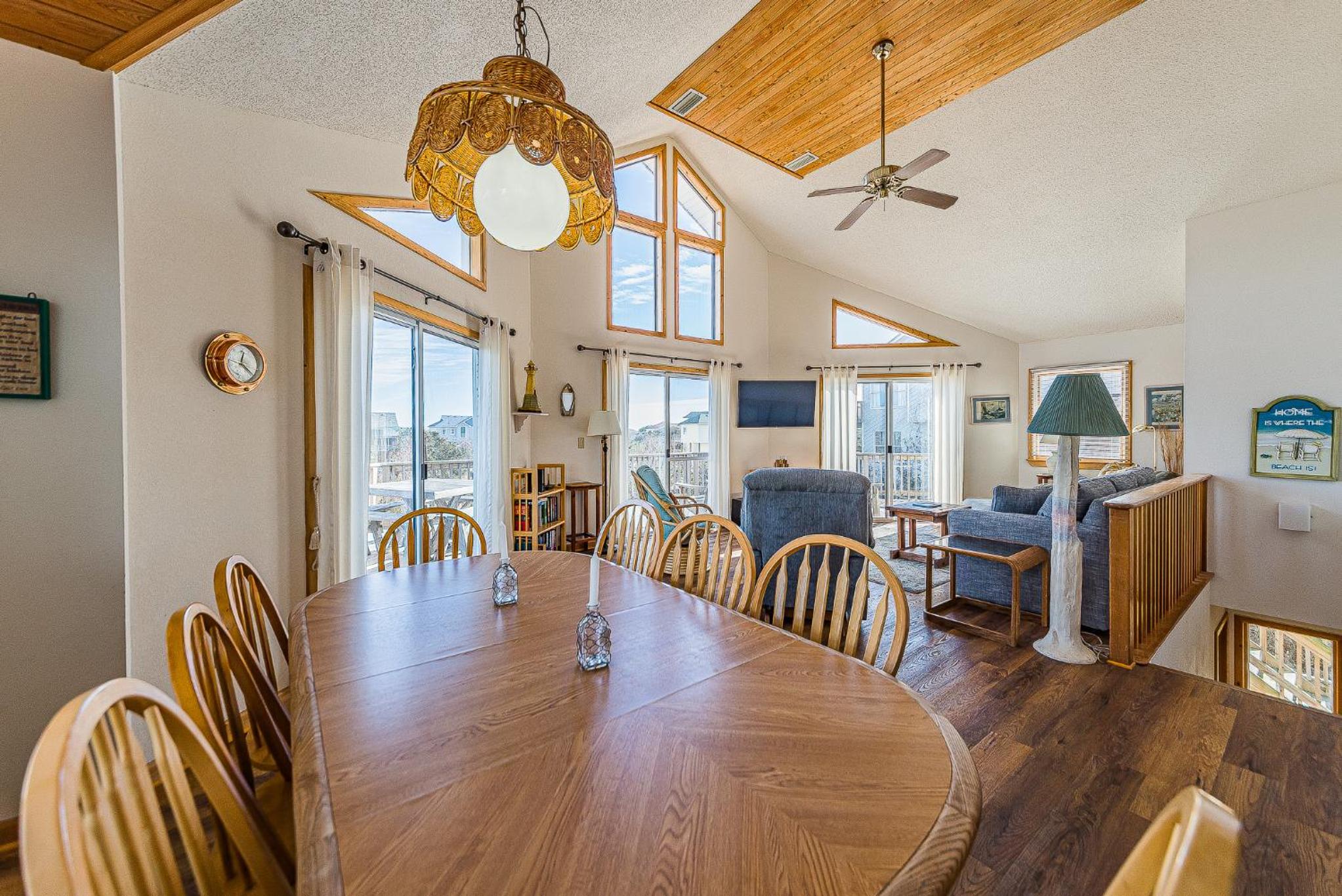 Keepsake - Corolla, Whalehead, 435 Yds to Beach, Pool w/Kiddie Pool, Hot Tub, Pets OK, Flex Stays