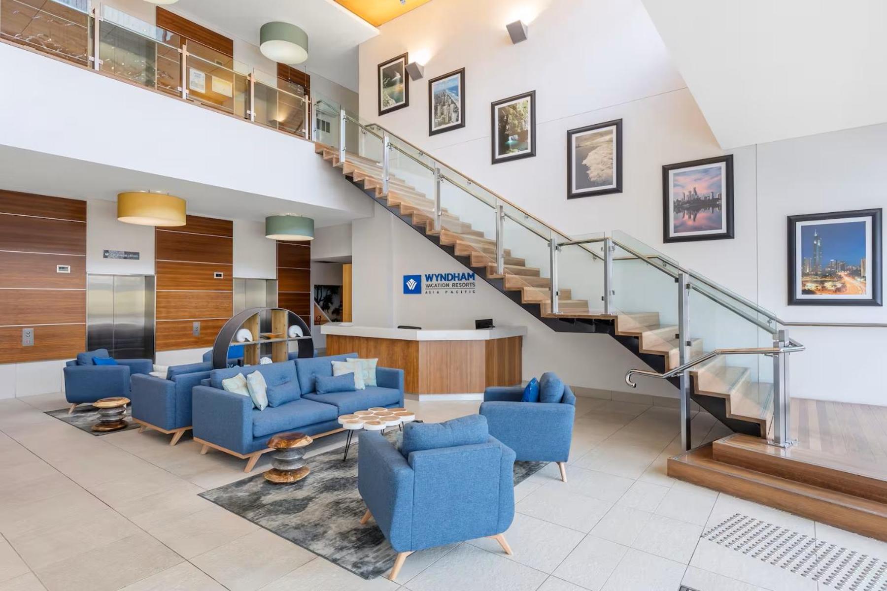 Elston Apartments - QStay