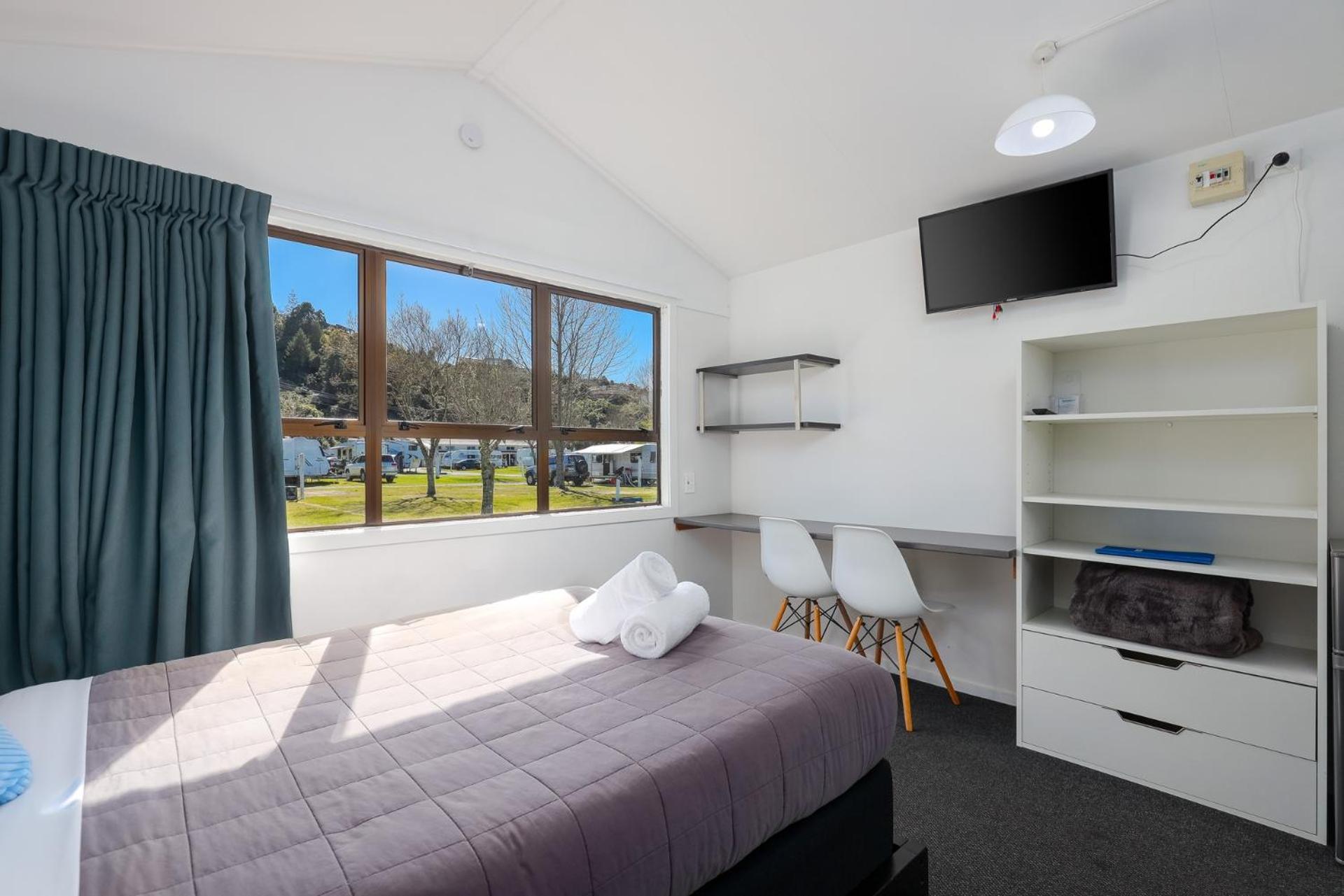 Kaiteriteri Recreation Reserve Cabins