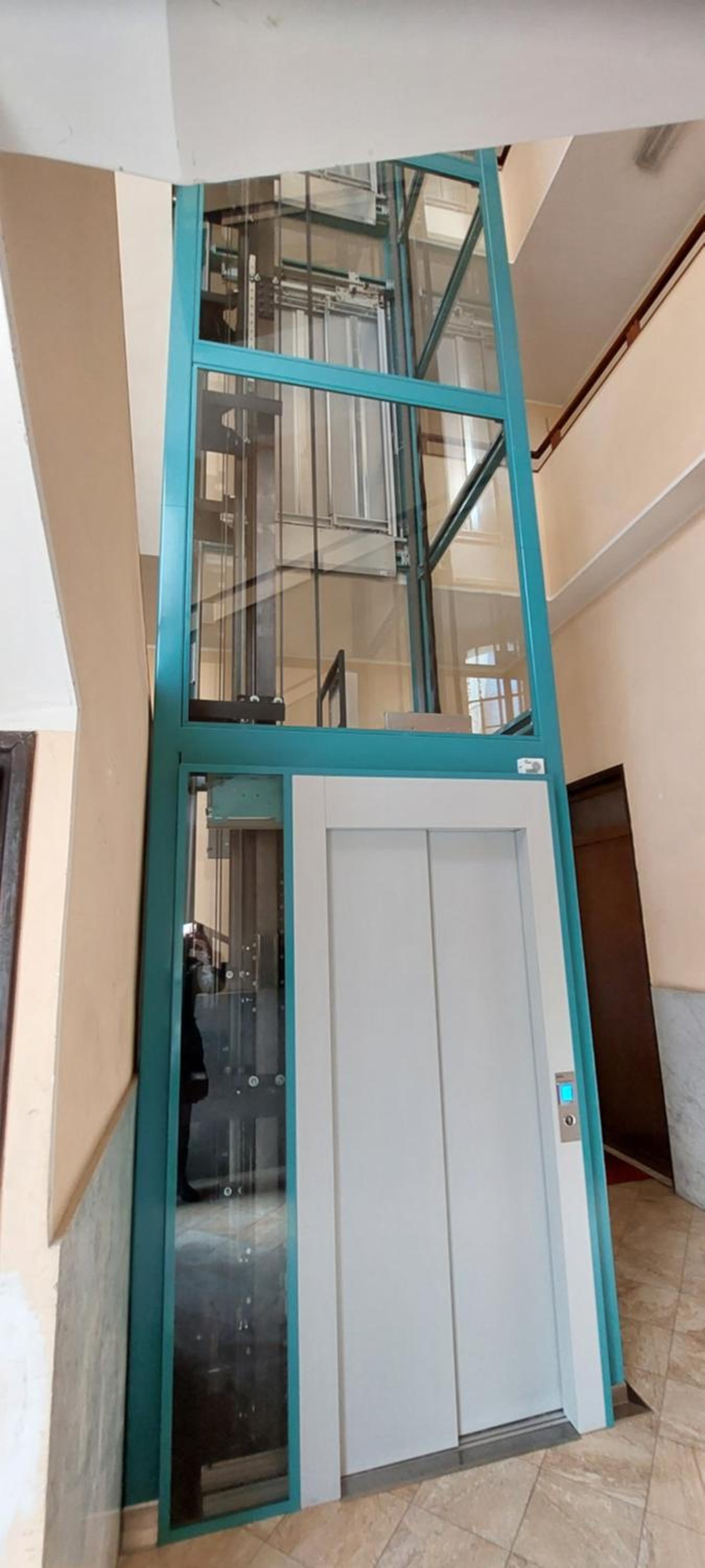 Photo 6