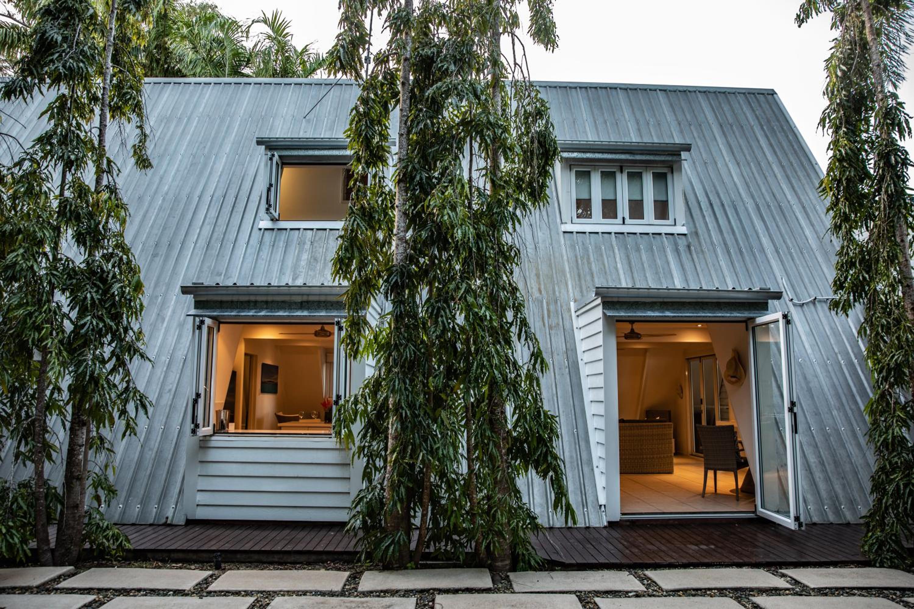 Cottonwood Beachfront, Port Douglas