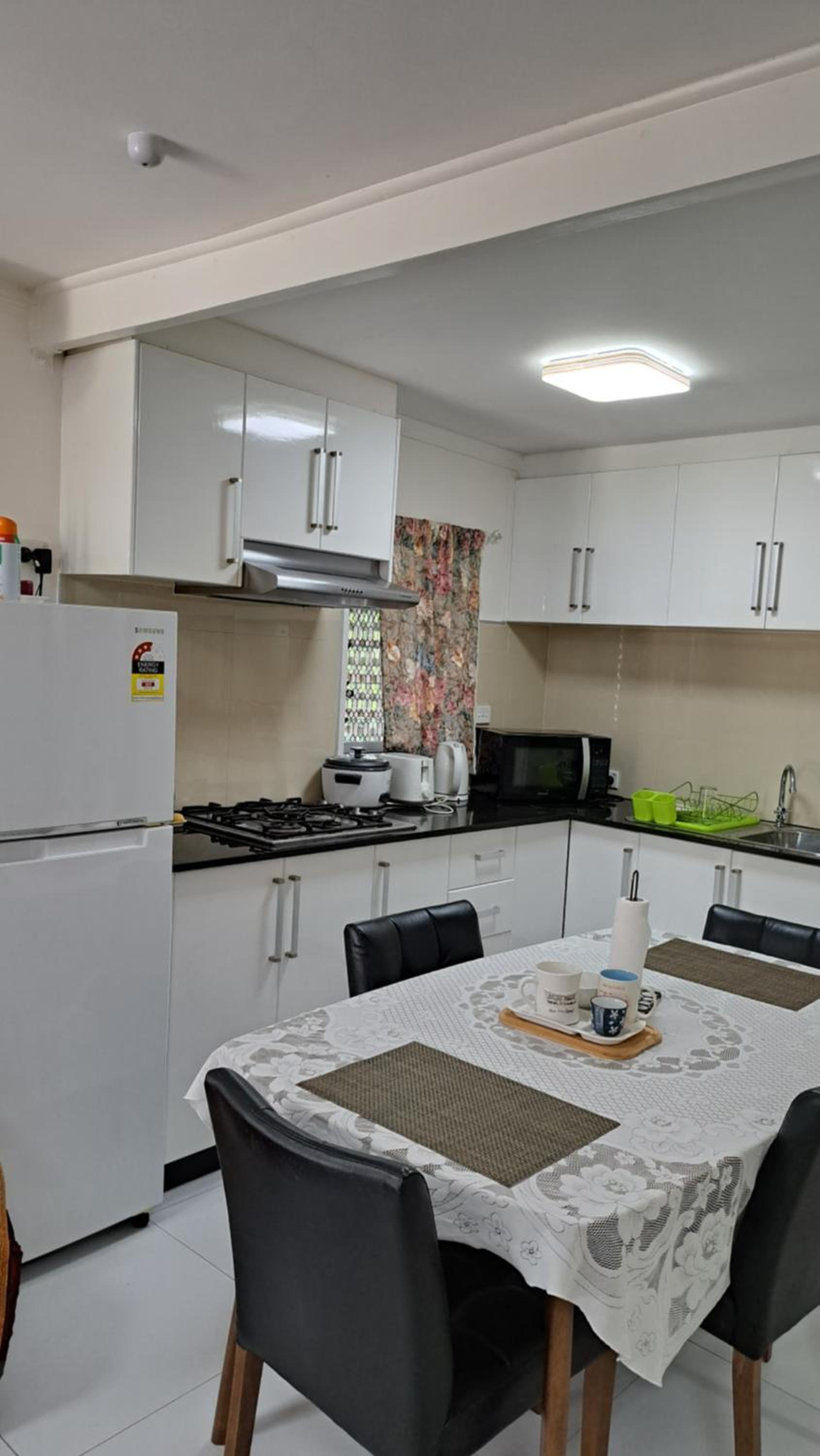 Mead Road Homestay Tours &Transfer 1 bedroom - view 2