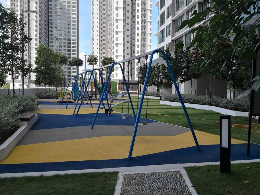 The Icon2 Condo in IOI City Mall Putrajaya, Pool View photo 8