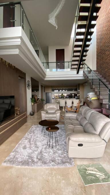 Pantai Balangan Villa Gemello