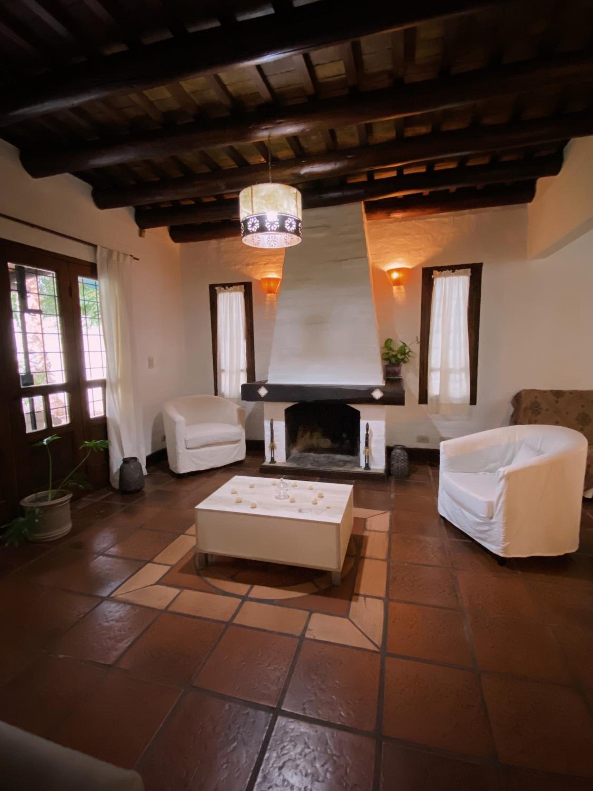 SANTA FE HOUSE