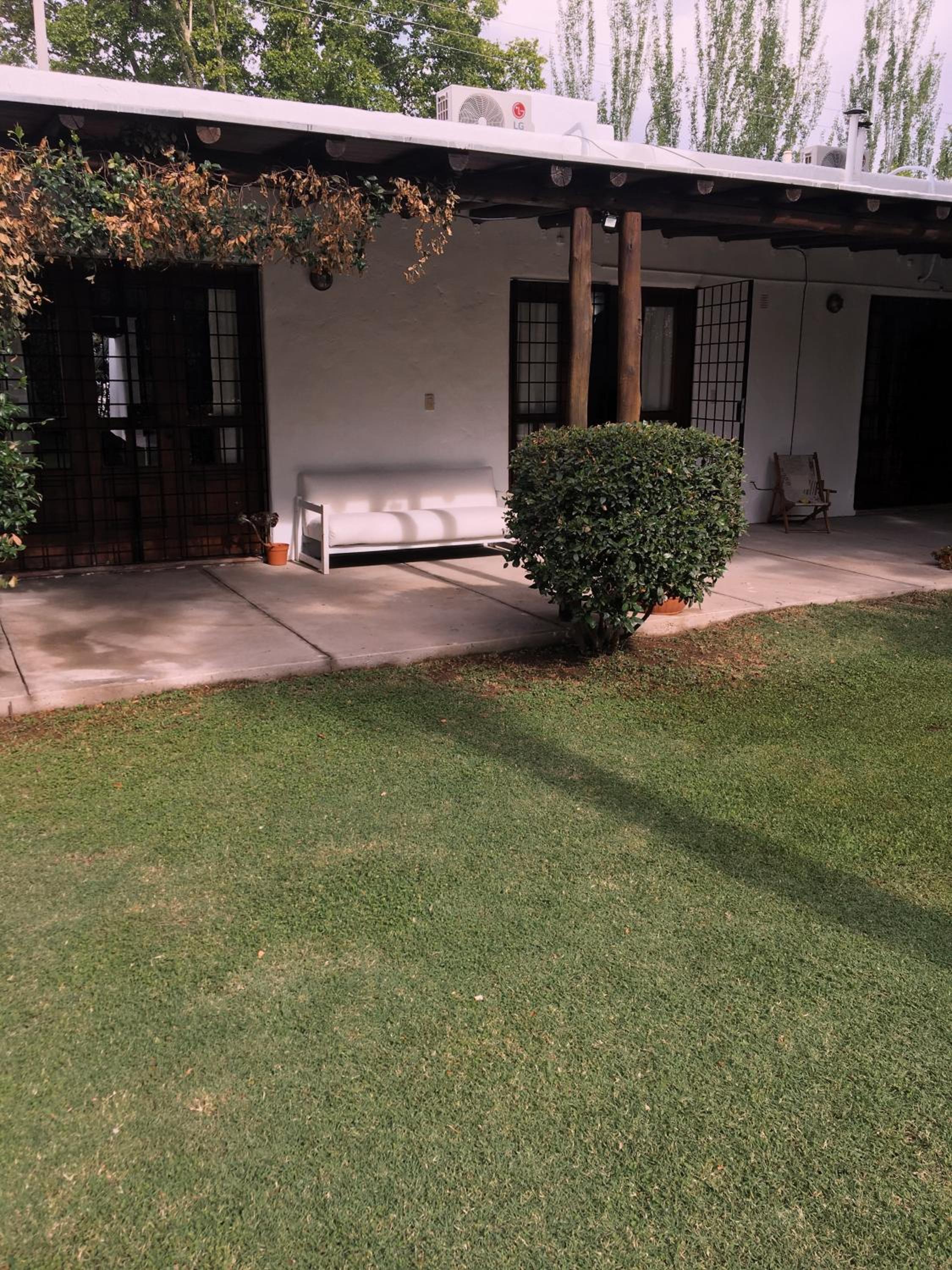 SANTA FE HOUSE