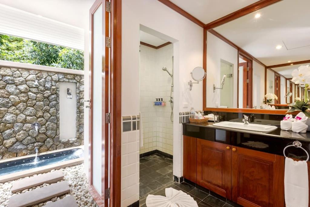 Katamanda 3 Bed Tropical Villa B3 Near Kata Beach