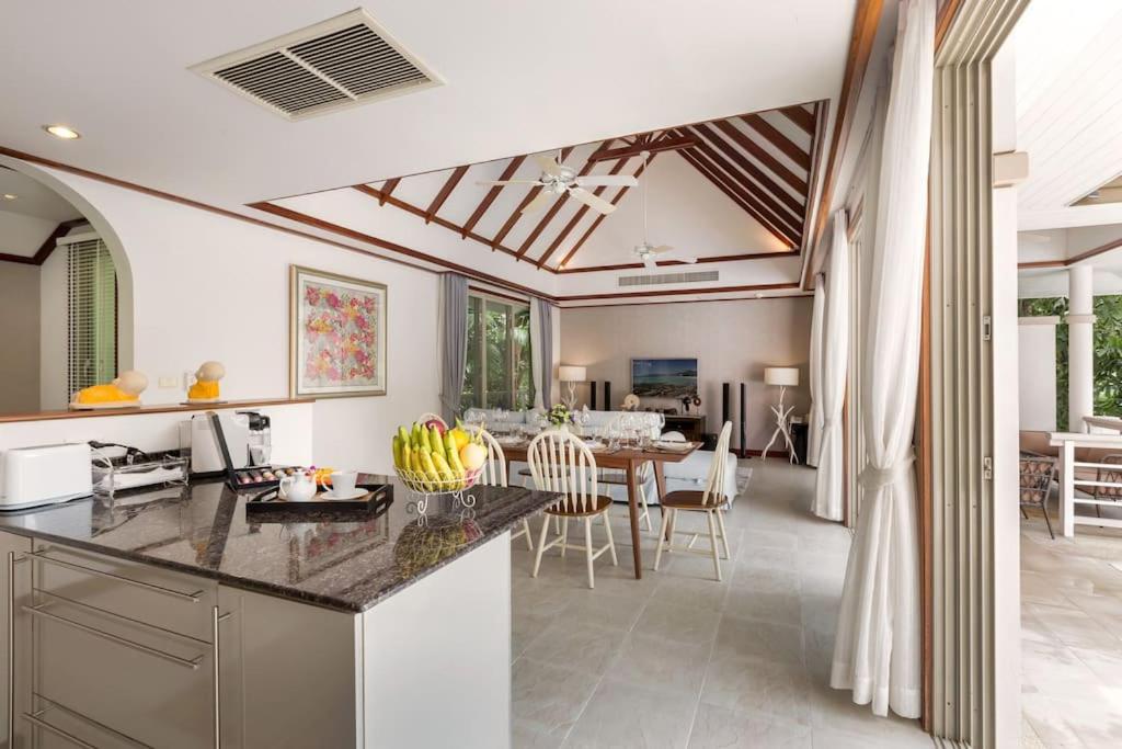 Katamanda 3 Bed Tropical Villa B3 Near Kata Beach