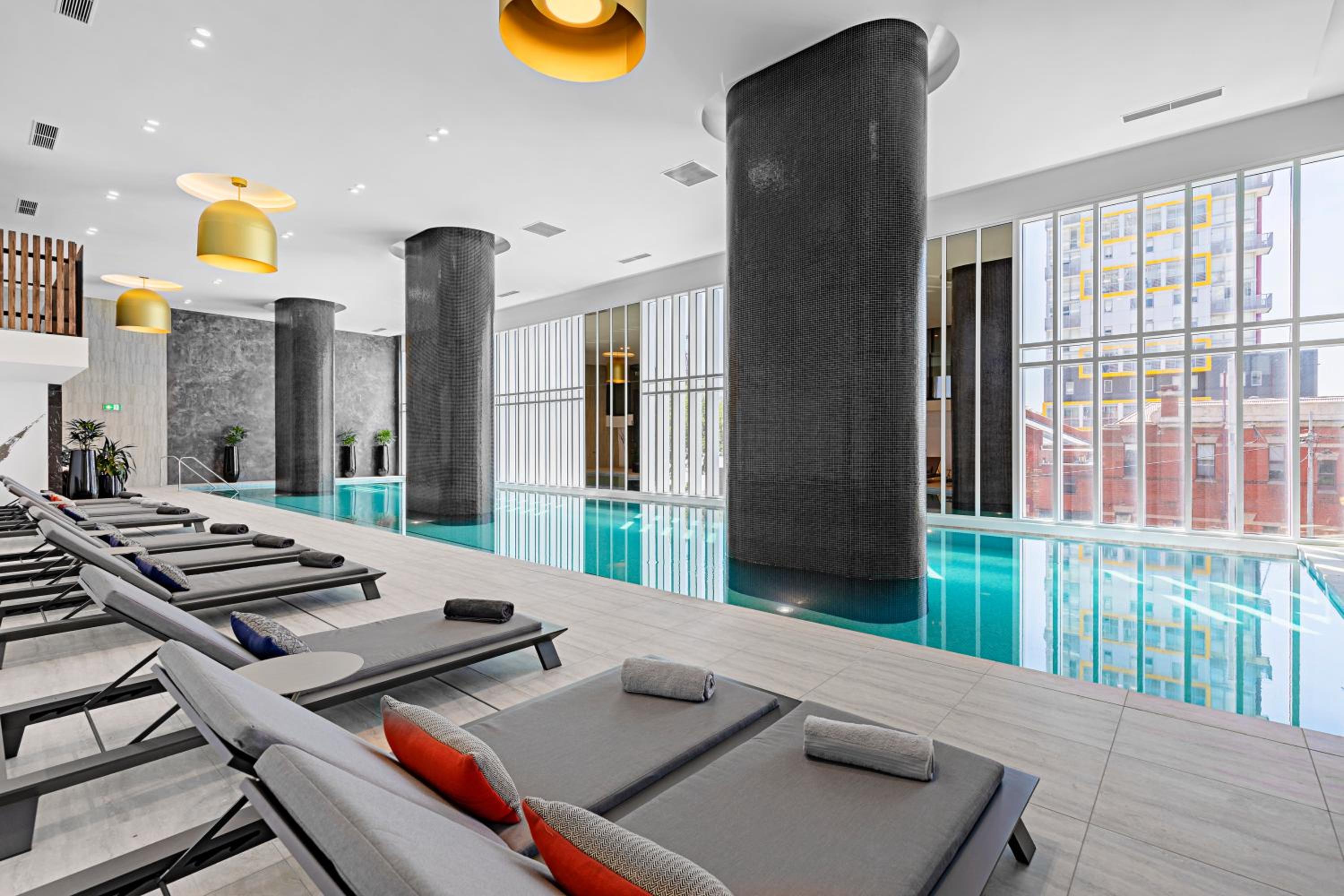 Lumina Suites