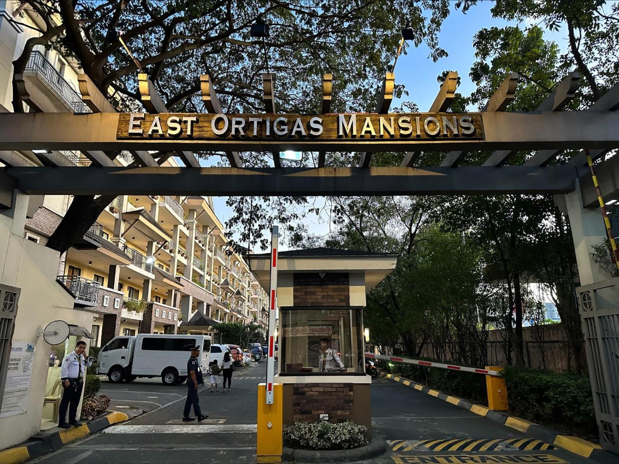 East Ortigas Mansions by MA view 2