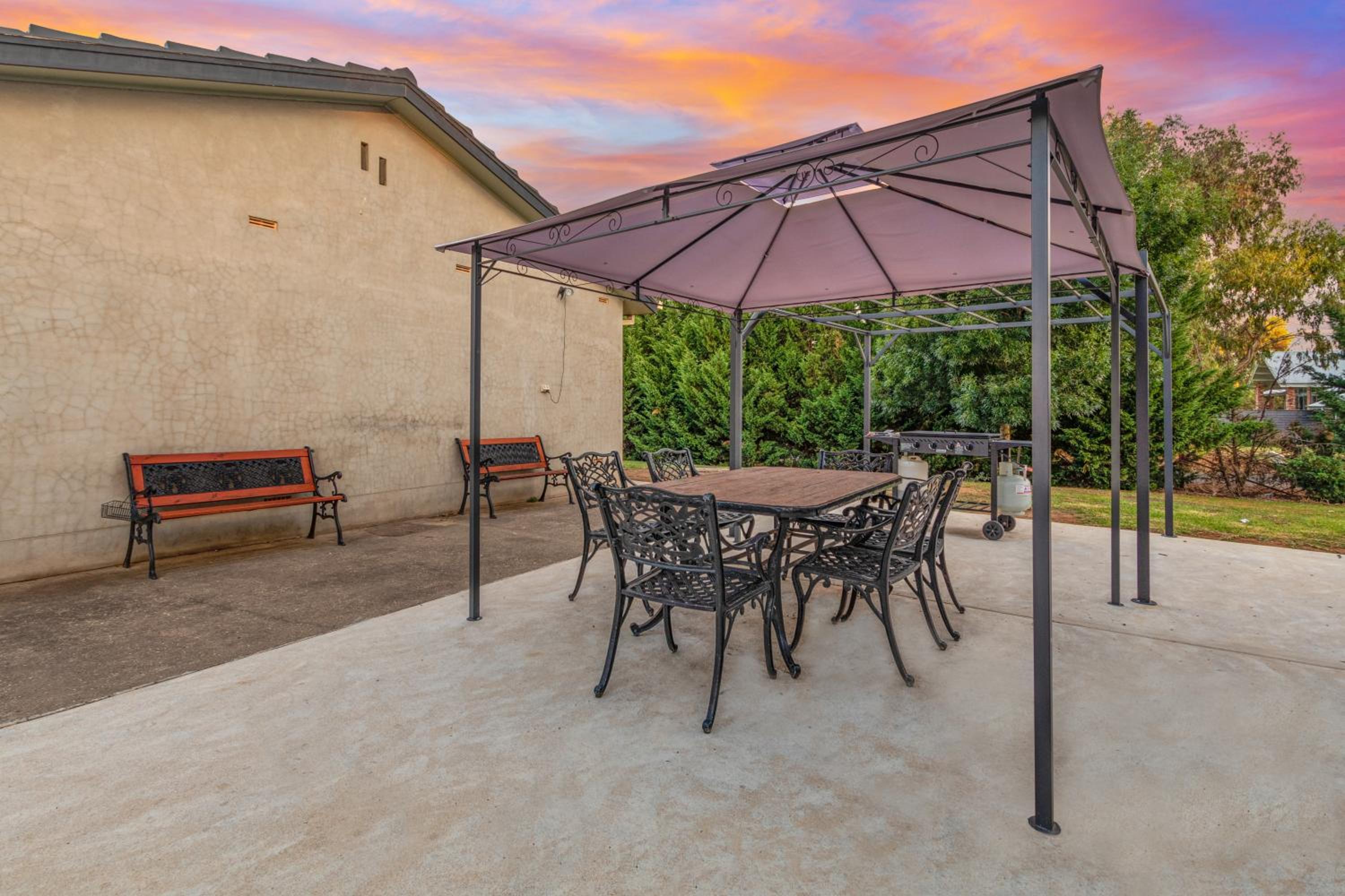 Burringa Garden Motel
