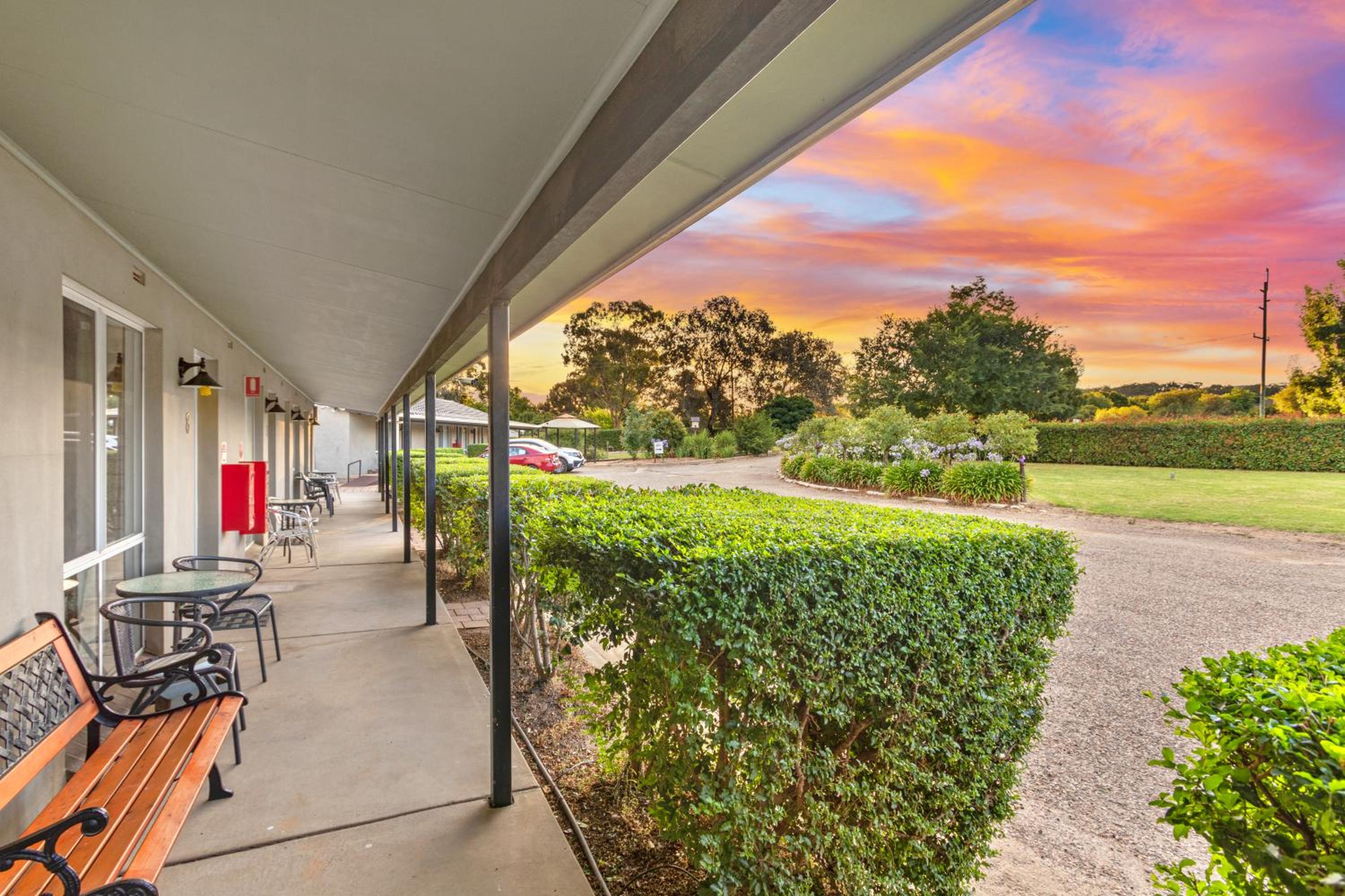 Burringa Garden Motel