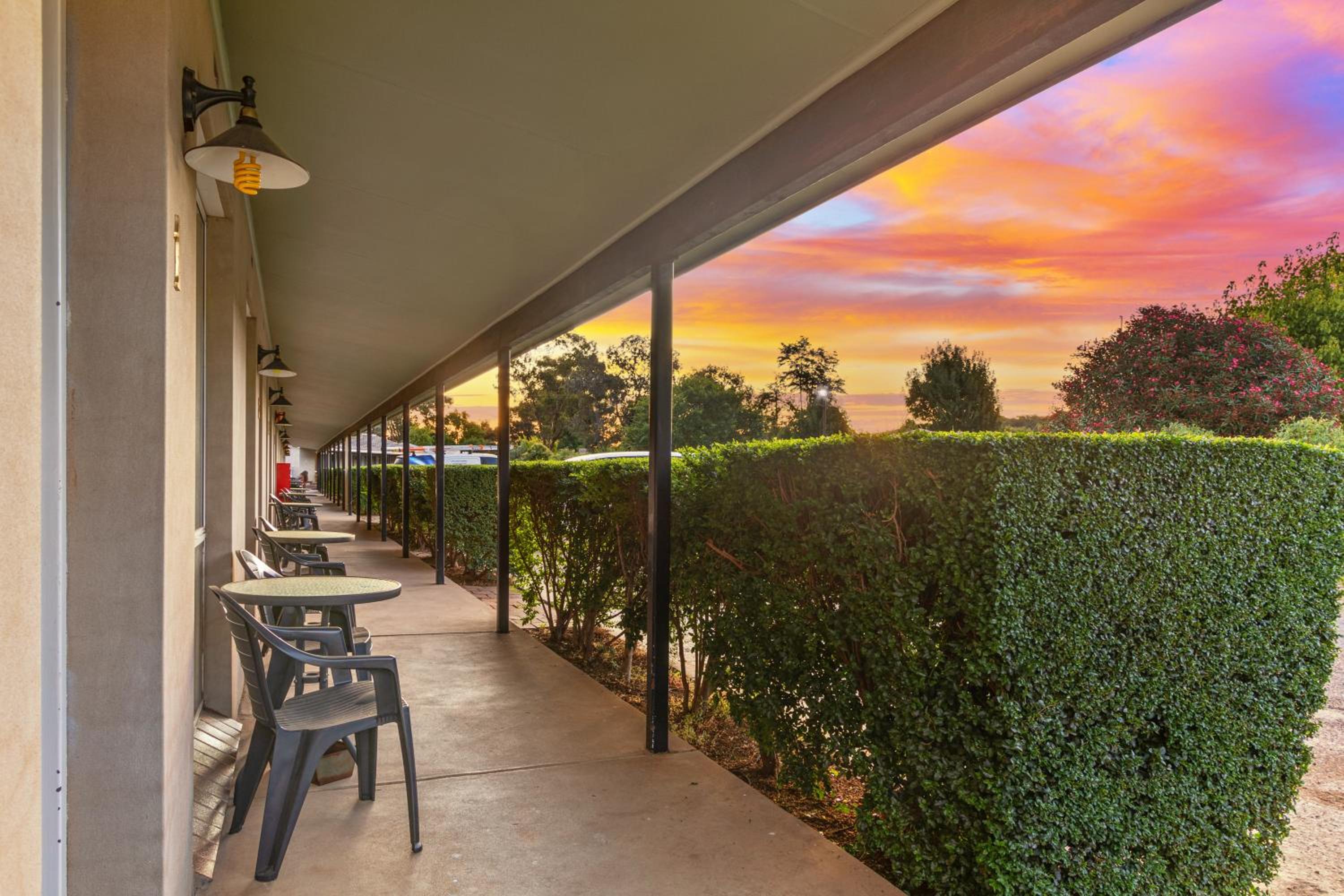 Burringa Garden Motel