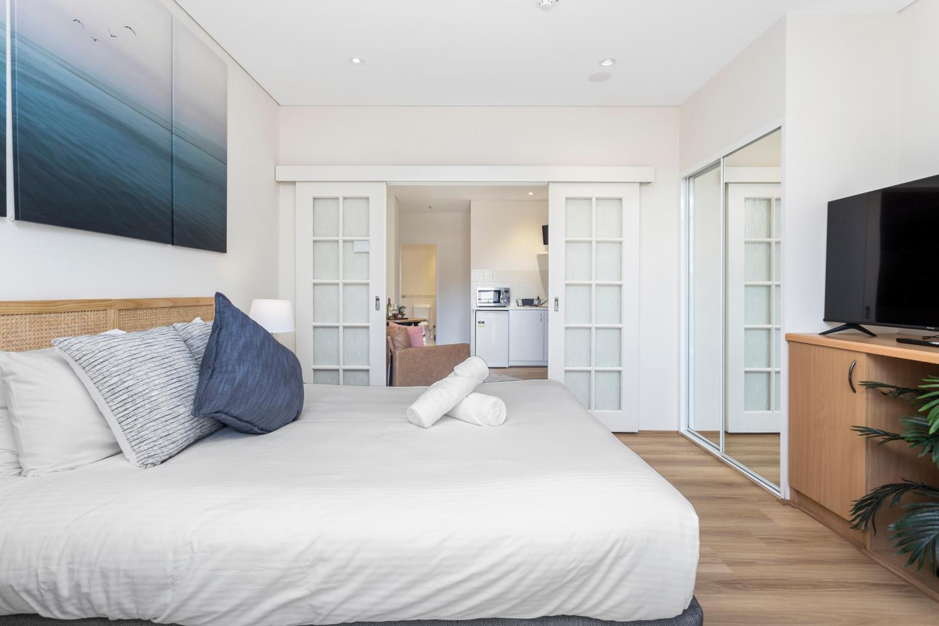 Perth City Retreat Victoria Ave 1BR
