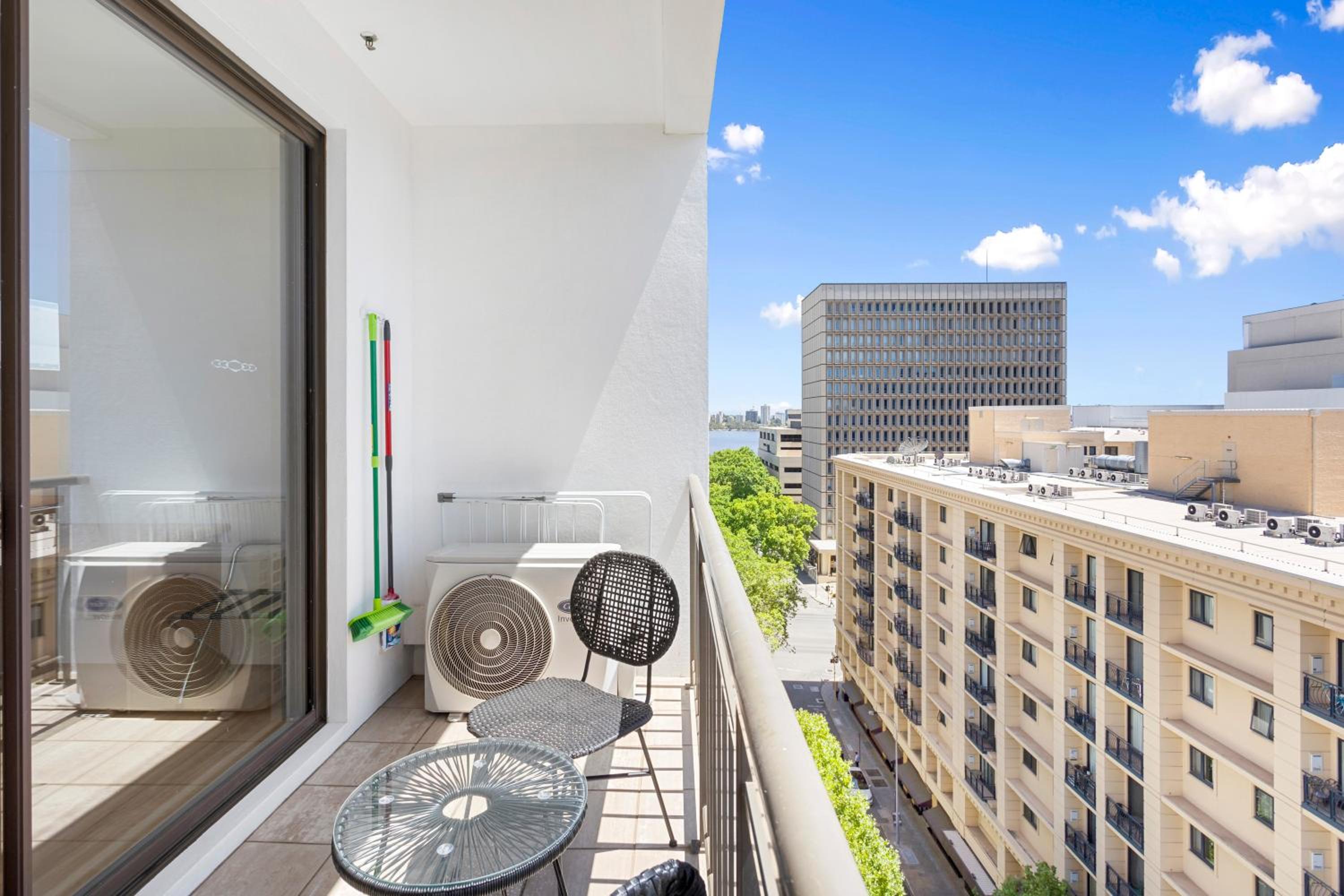 Perth City Retreat Victoria Ave 1BR