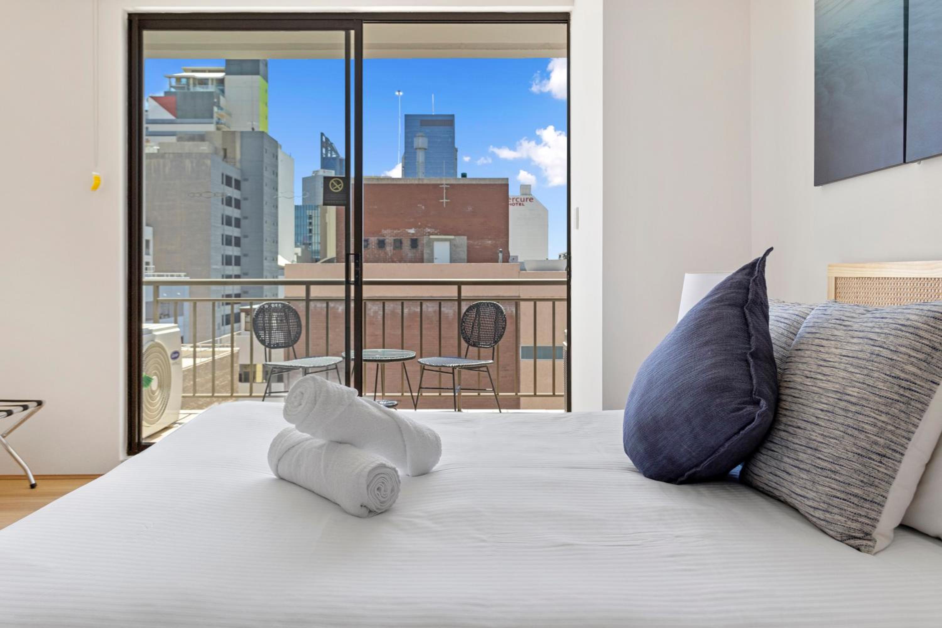 Perth City Retreat Victoria Ave 1BR