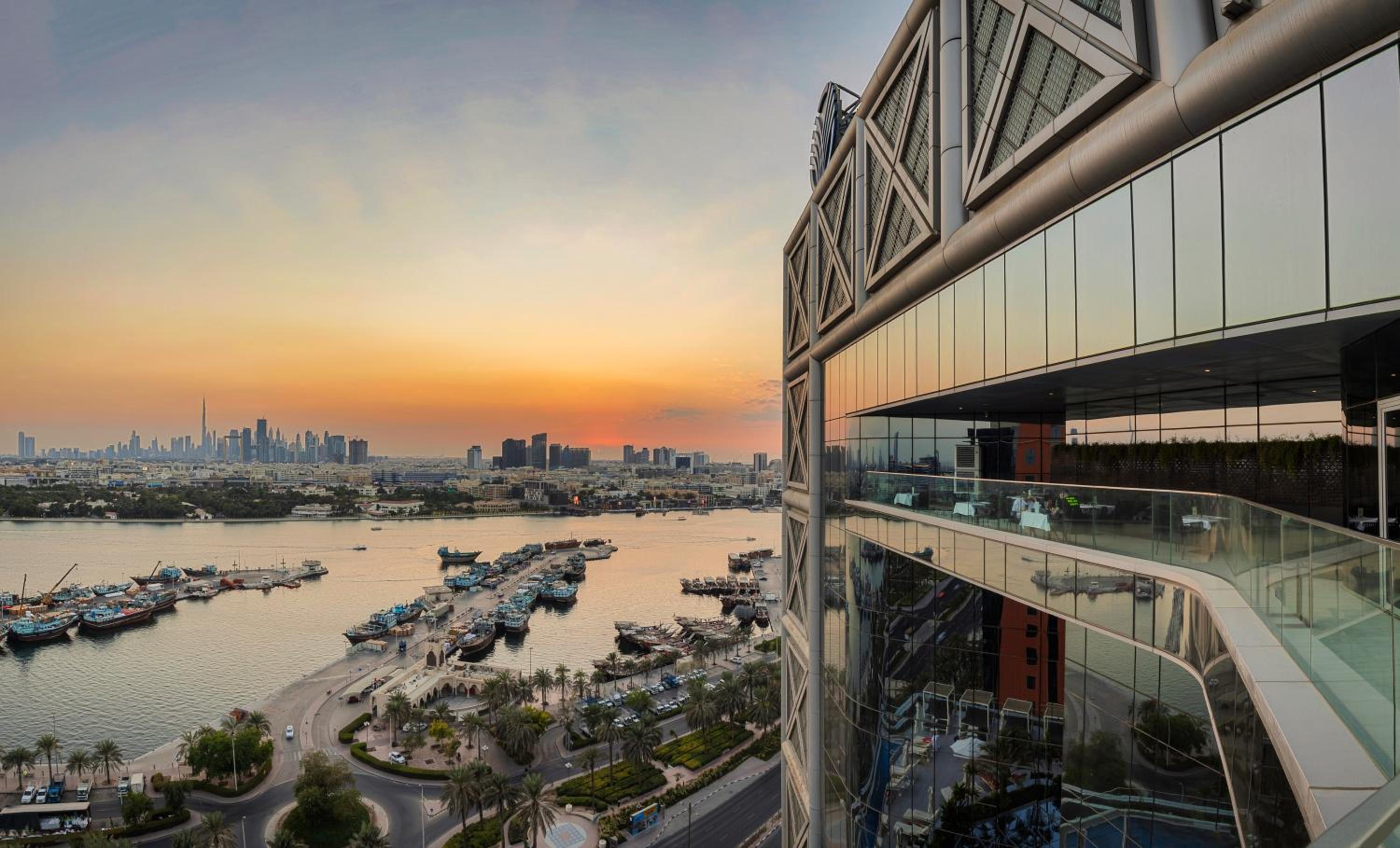Al Bandar Rotana – Dubai Creek — photo 3
