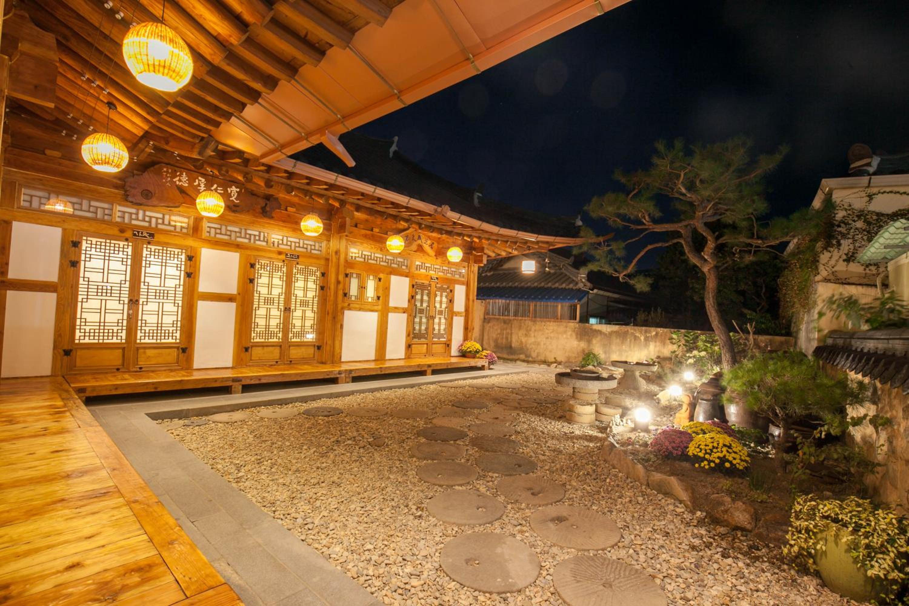 Samlockhon Hanokstay